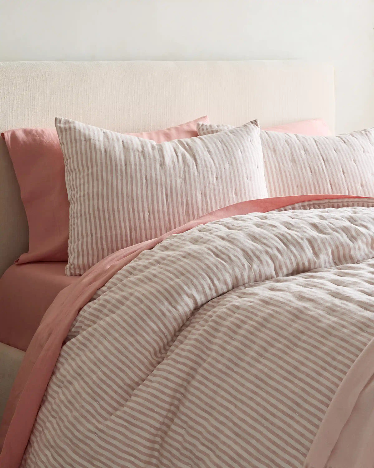 European Linen Patterned Quilt