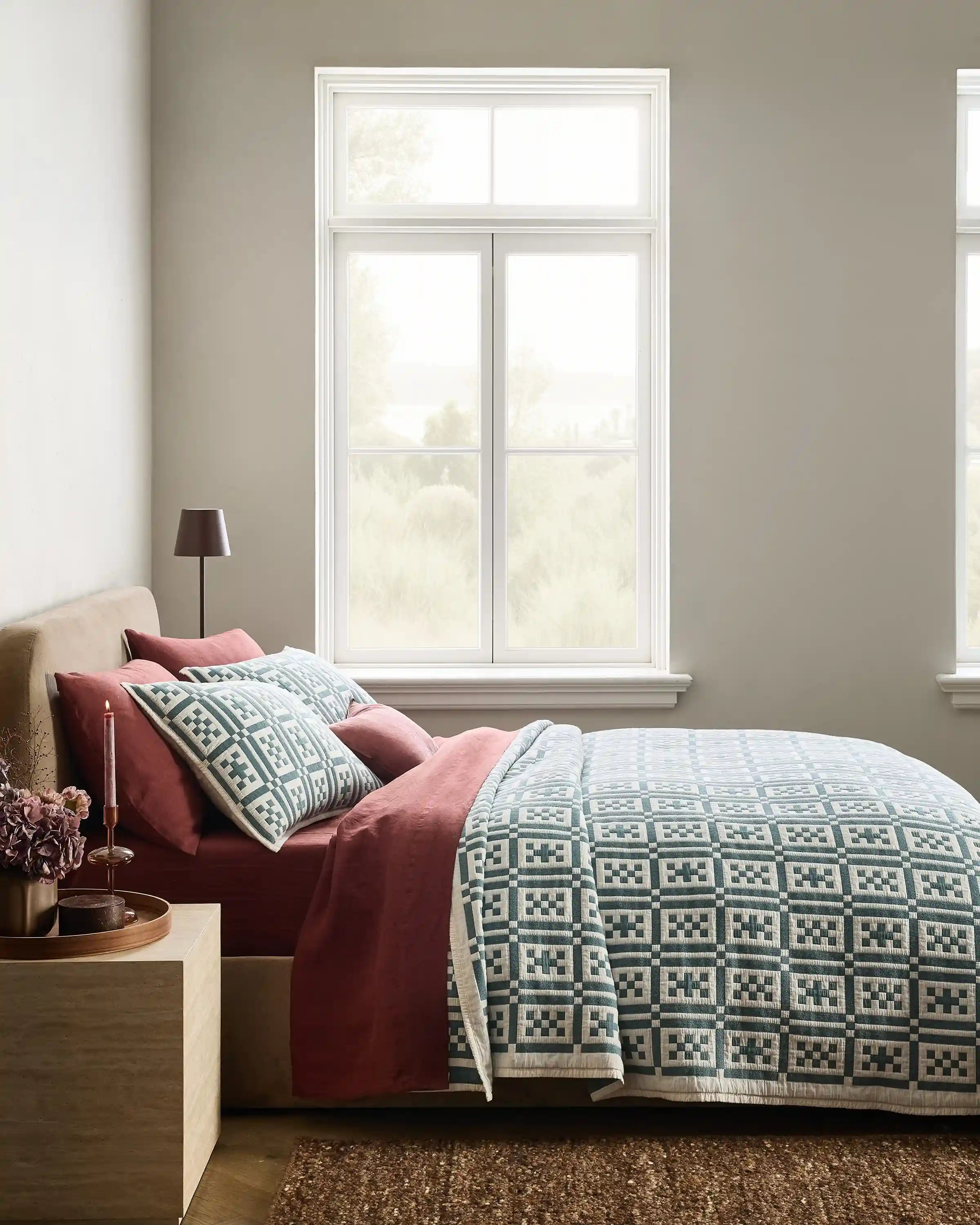 Organic Cotton Jacquard Geo Coverlet