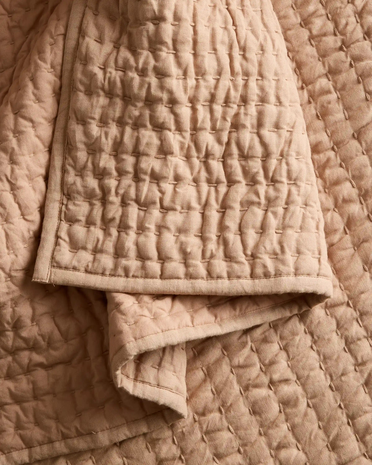 European Linen Cotton Stitch Quilt
