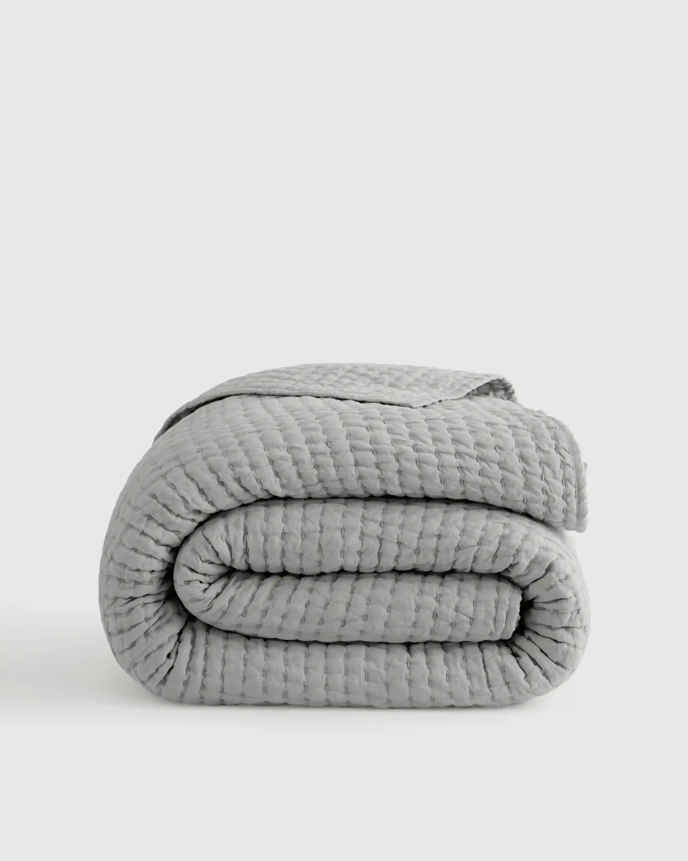 European Linen Cotton Stitch Quilt