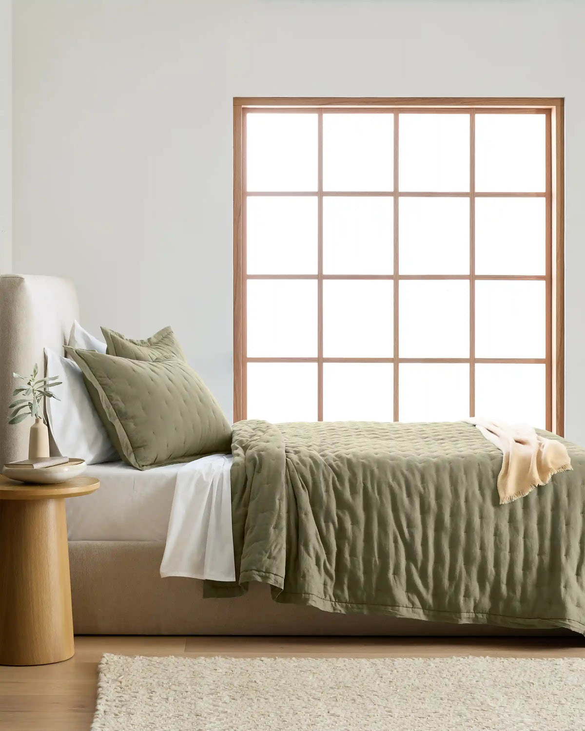 European Linen Dream Quilt Set