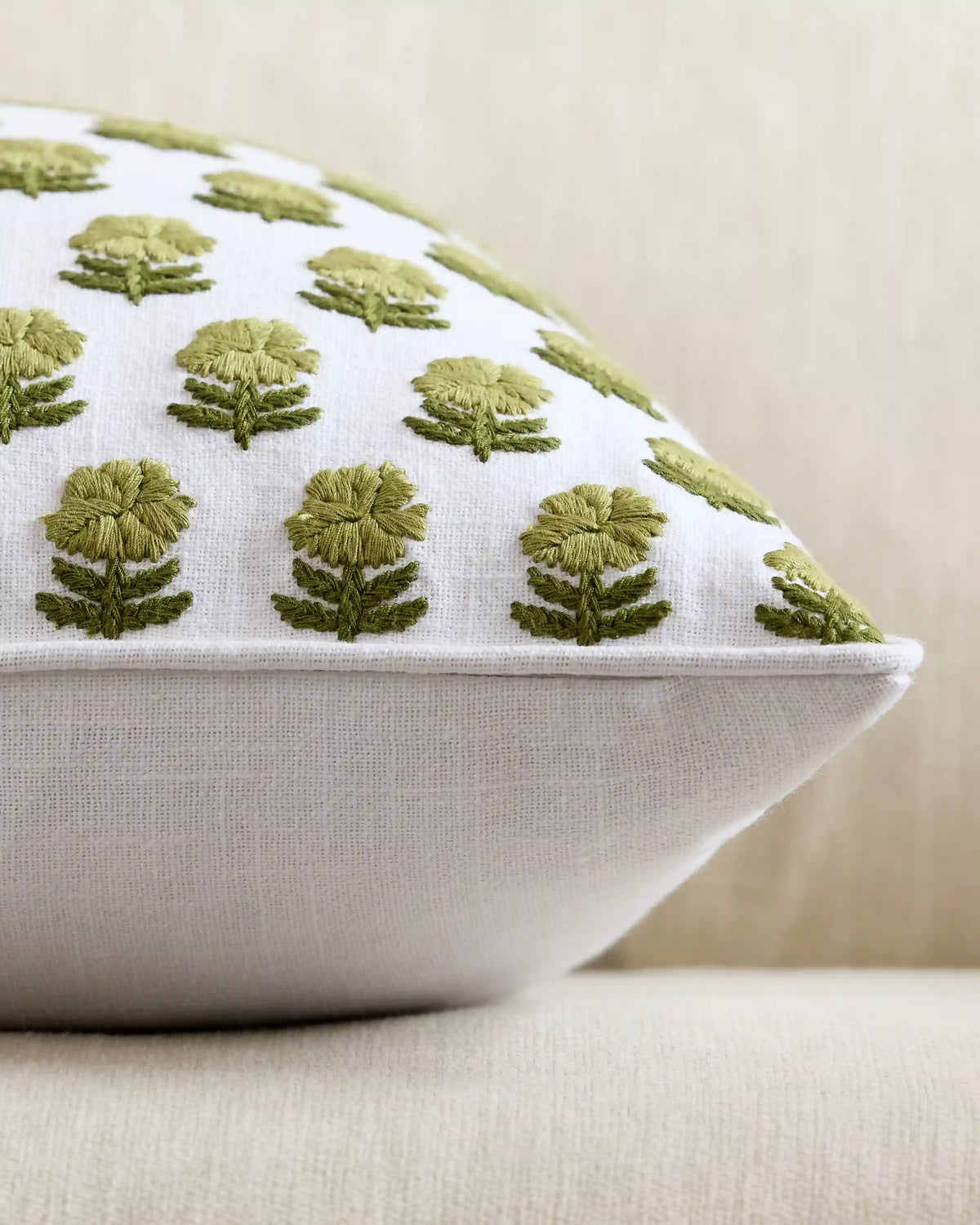 Embroidered Floral Cotton Pillow Cover (Set of 2)