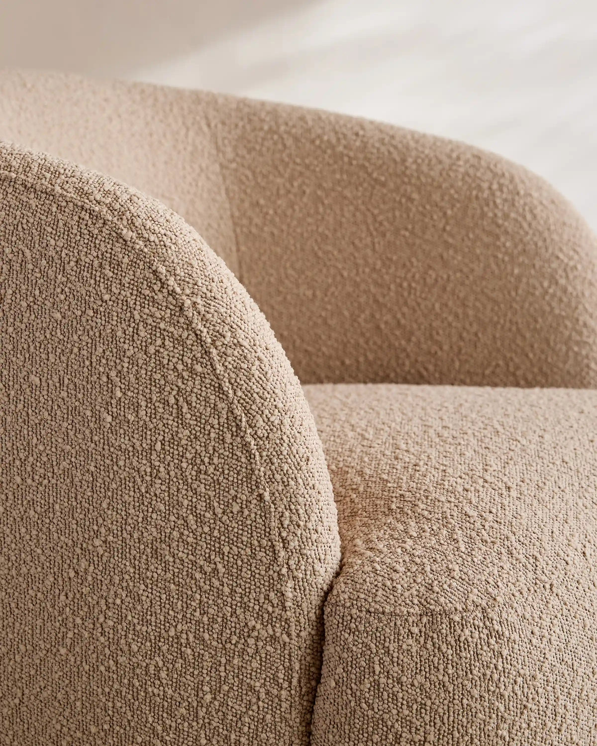 Performance Boucle Swivel Chair