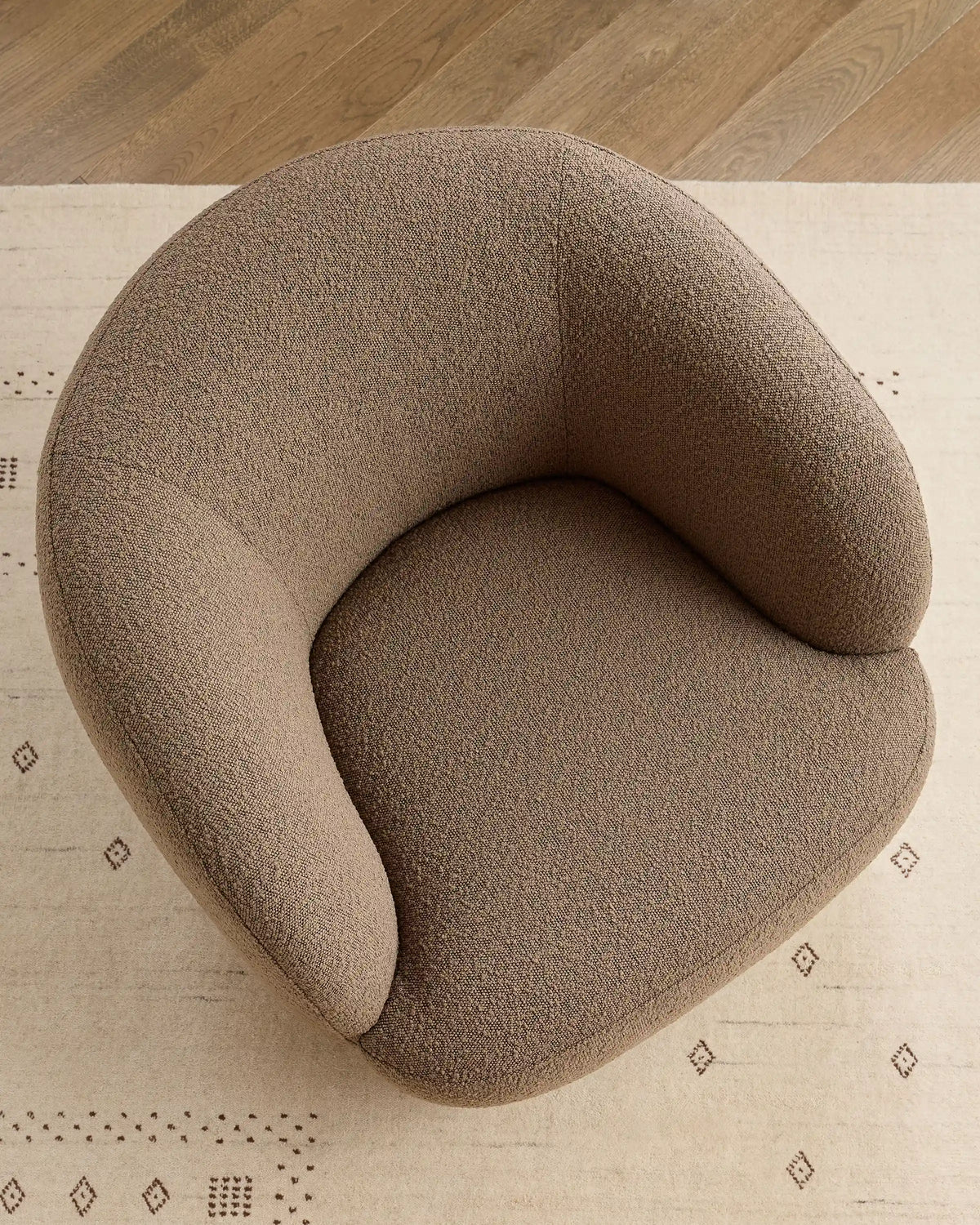 Performance Boucle Swivel Chair
