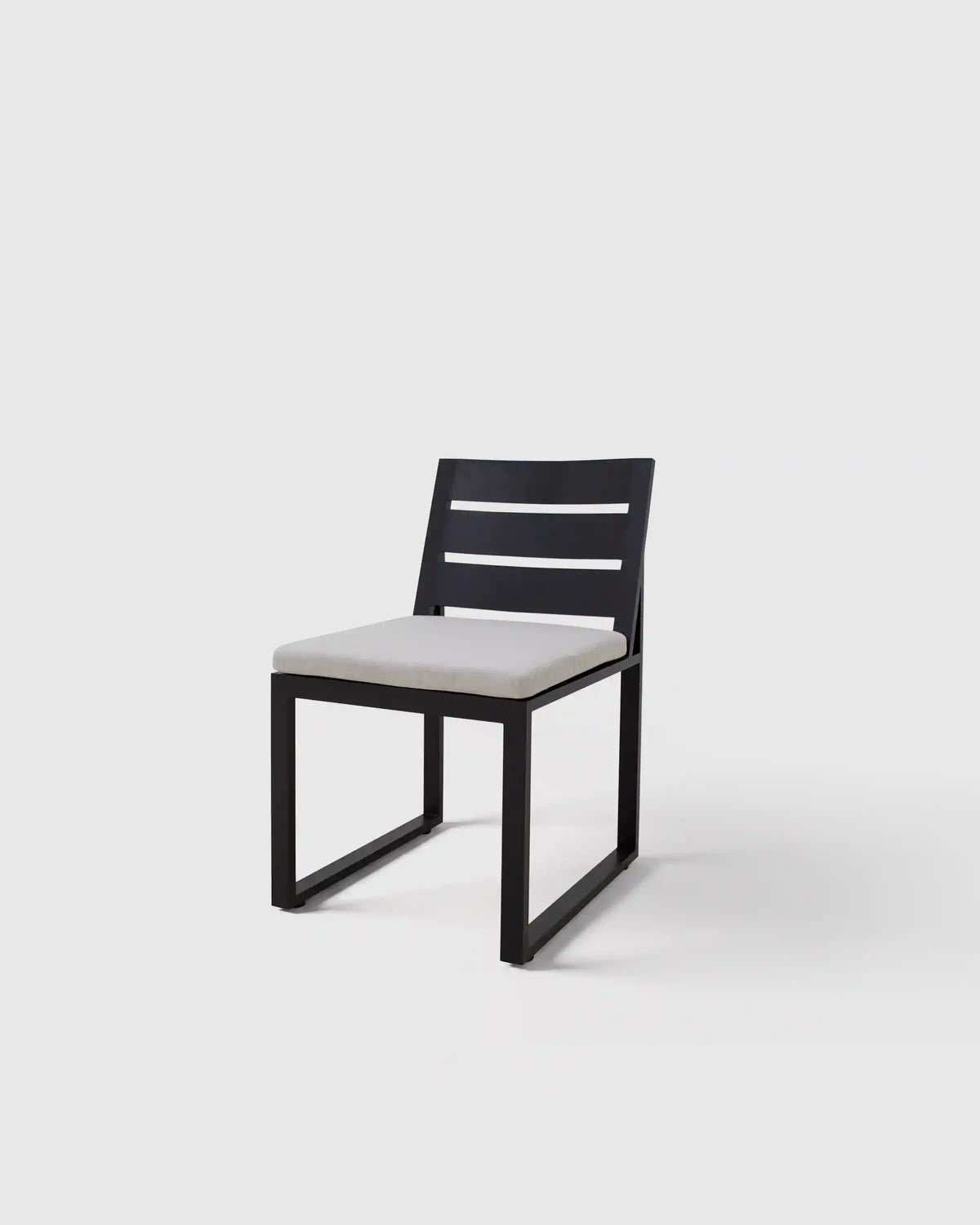 Linear Aluminum Outdoor Dining Side Chair (Set of 2)