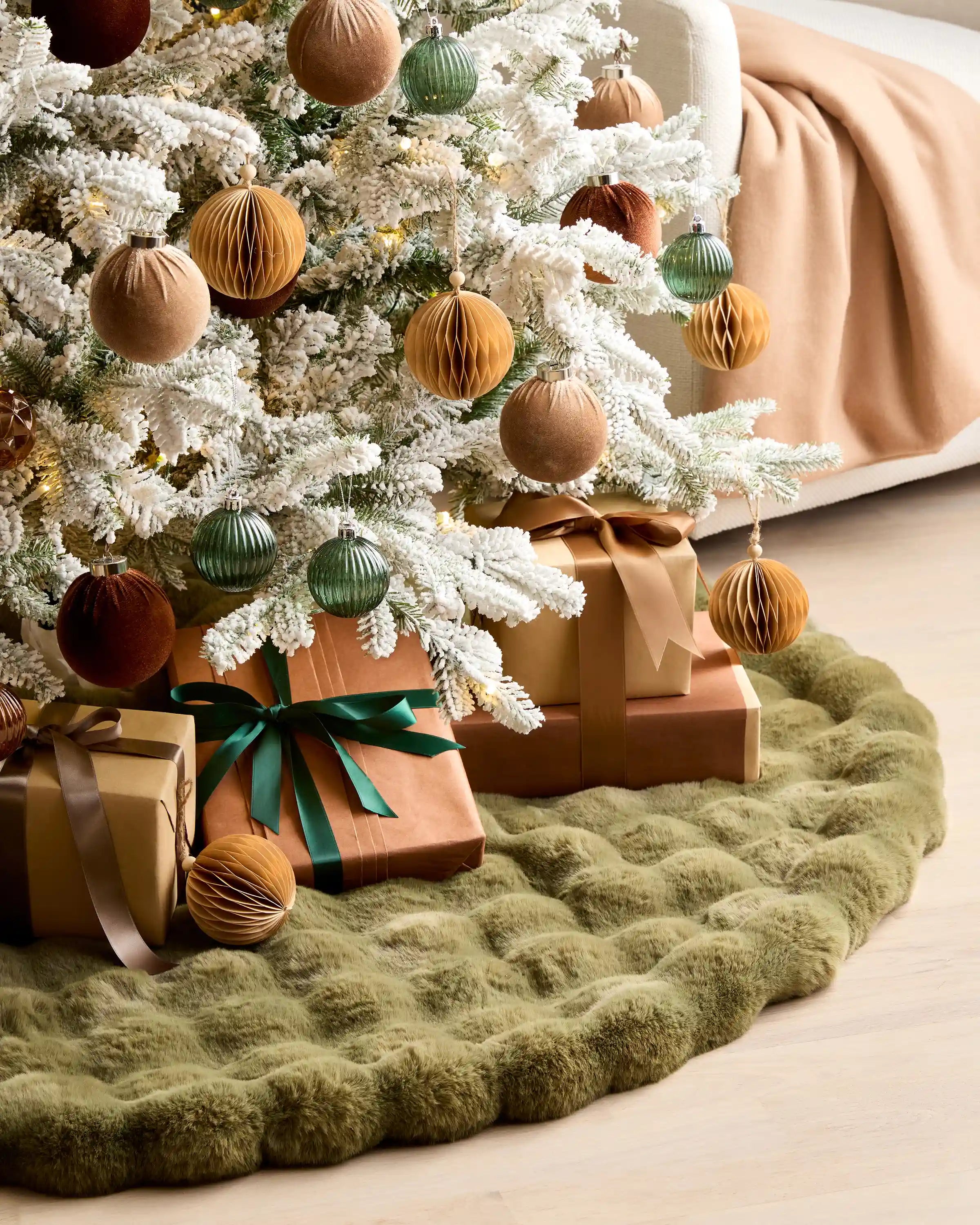 Faux Fur Tree Skirt