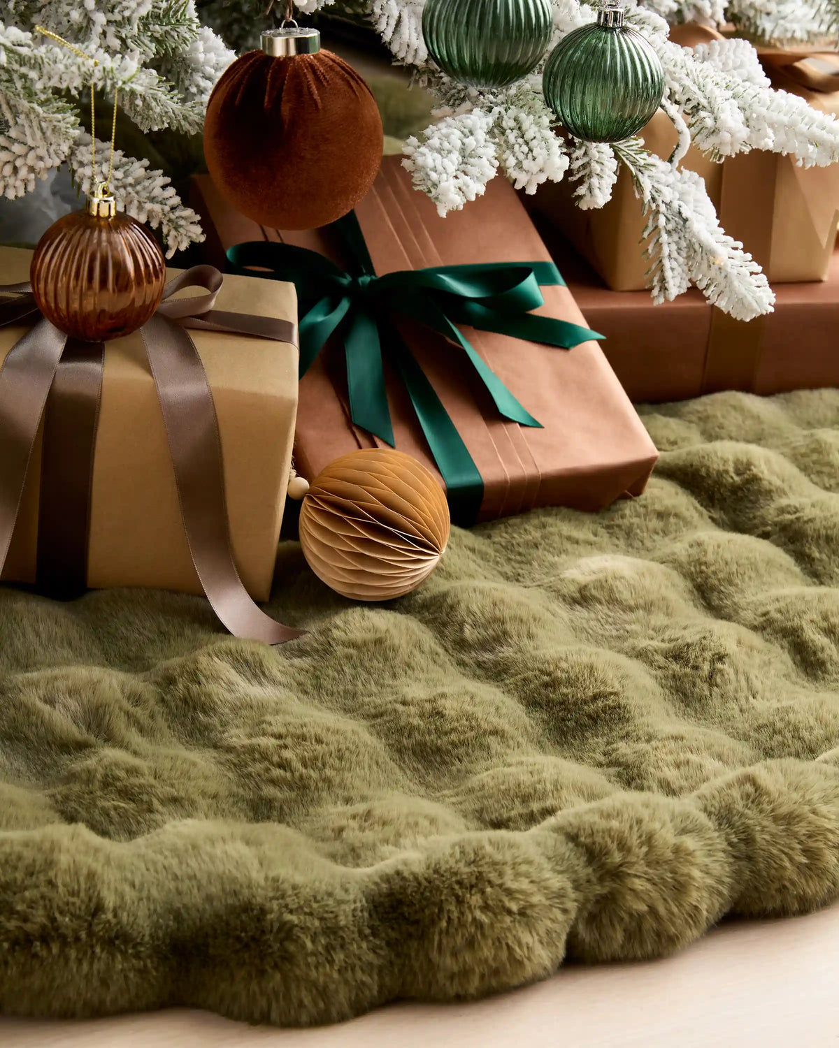 Faux Fur Tree Skirt