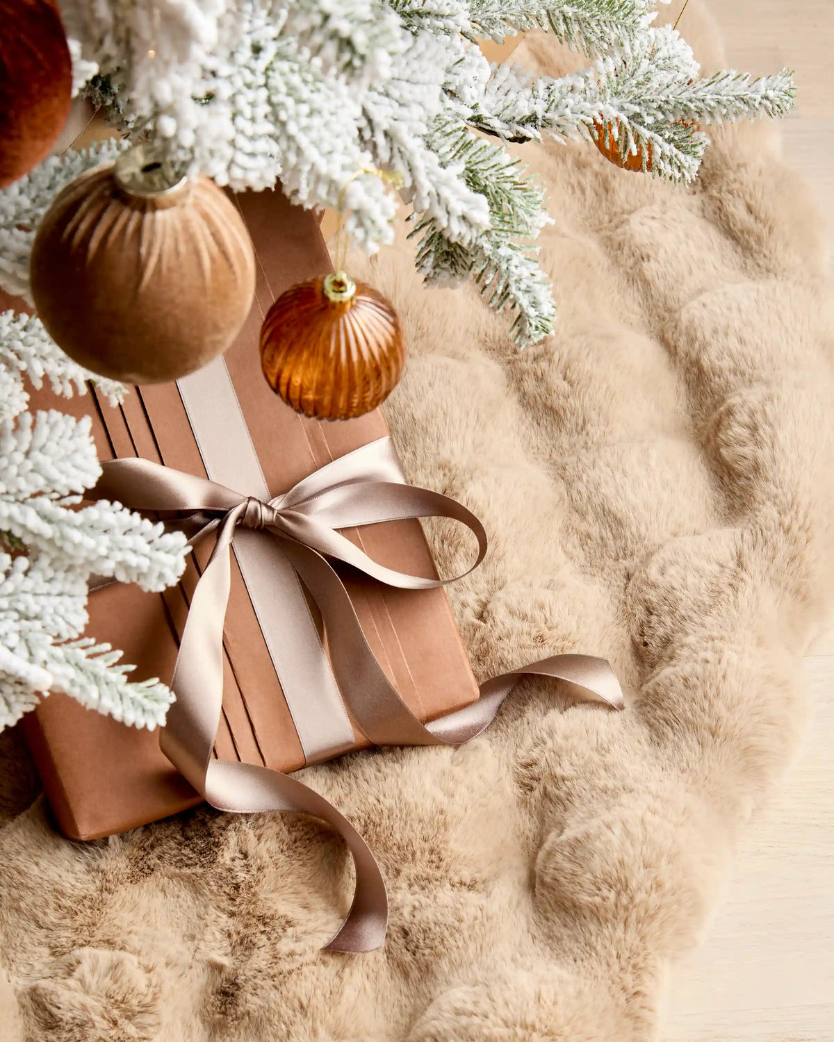 Faux Fur Tree Skirt