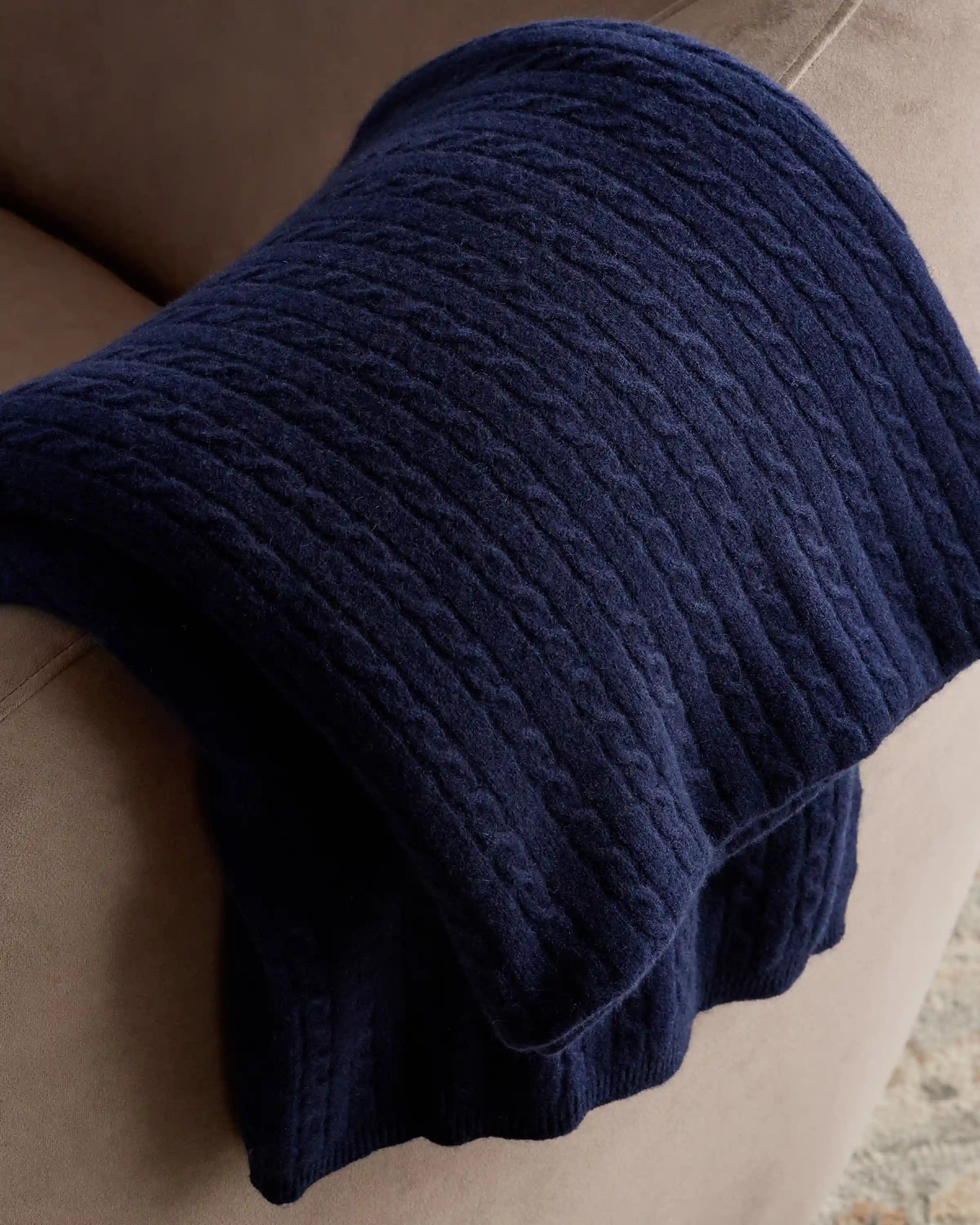 Cable Knit Cashmere Throw