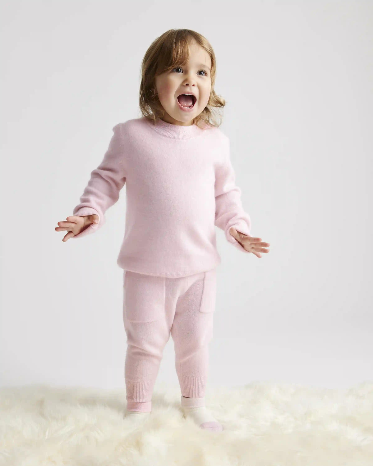 Washable Cashmere Crewneck Sweater