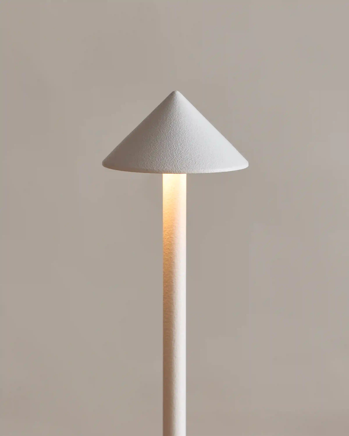 Pina Pro Rechargeable Table Lamp by Zafferano