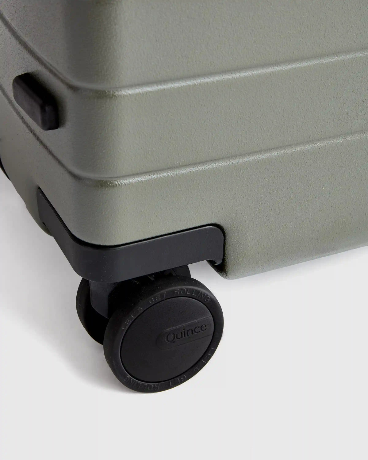 Carry-On & Large Check-In Suitcase Set