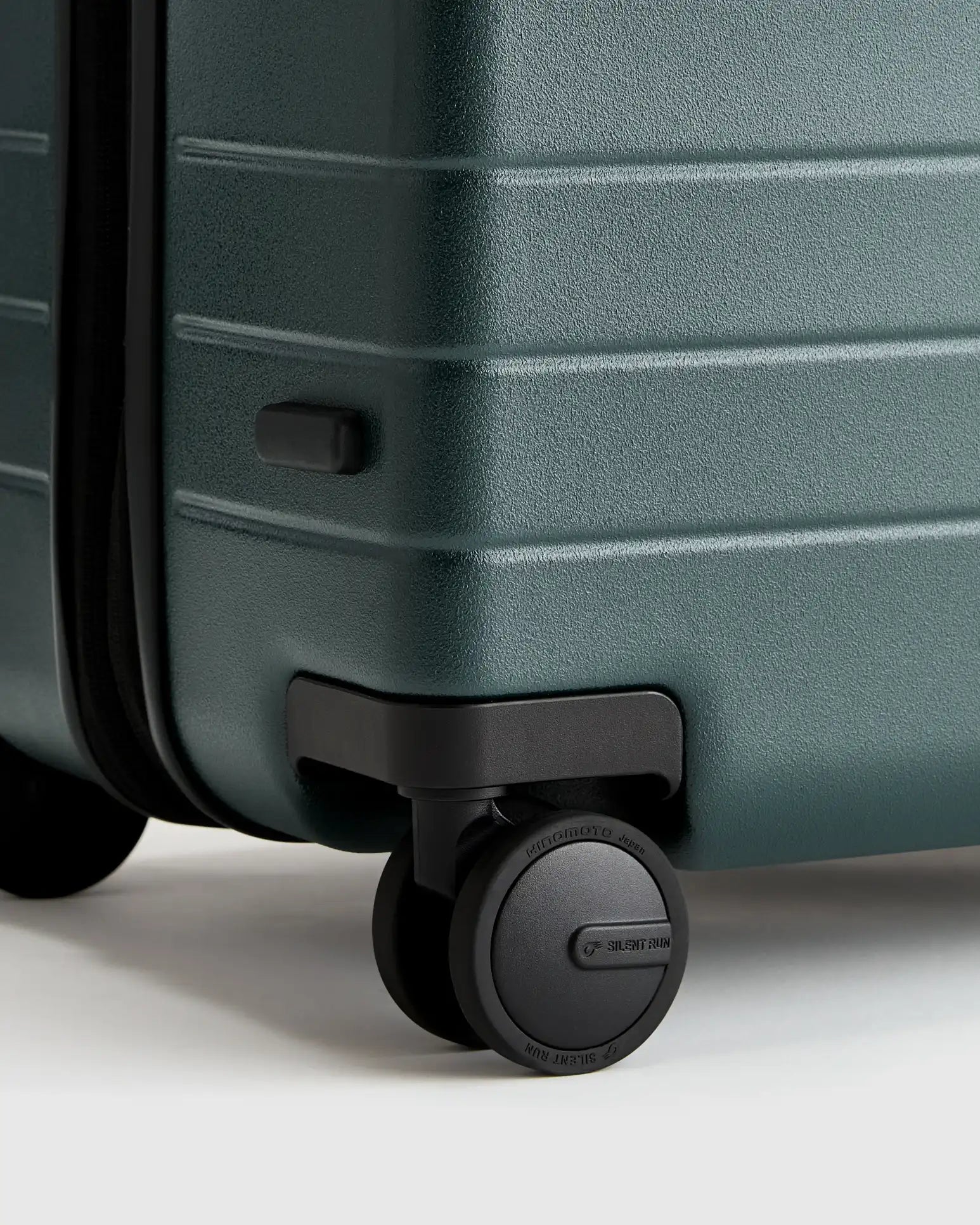 Expandable Small Carry-On & Large Check-In Suitcase Set