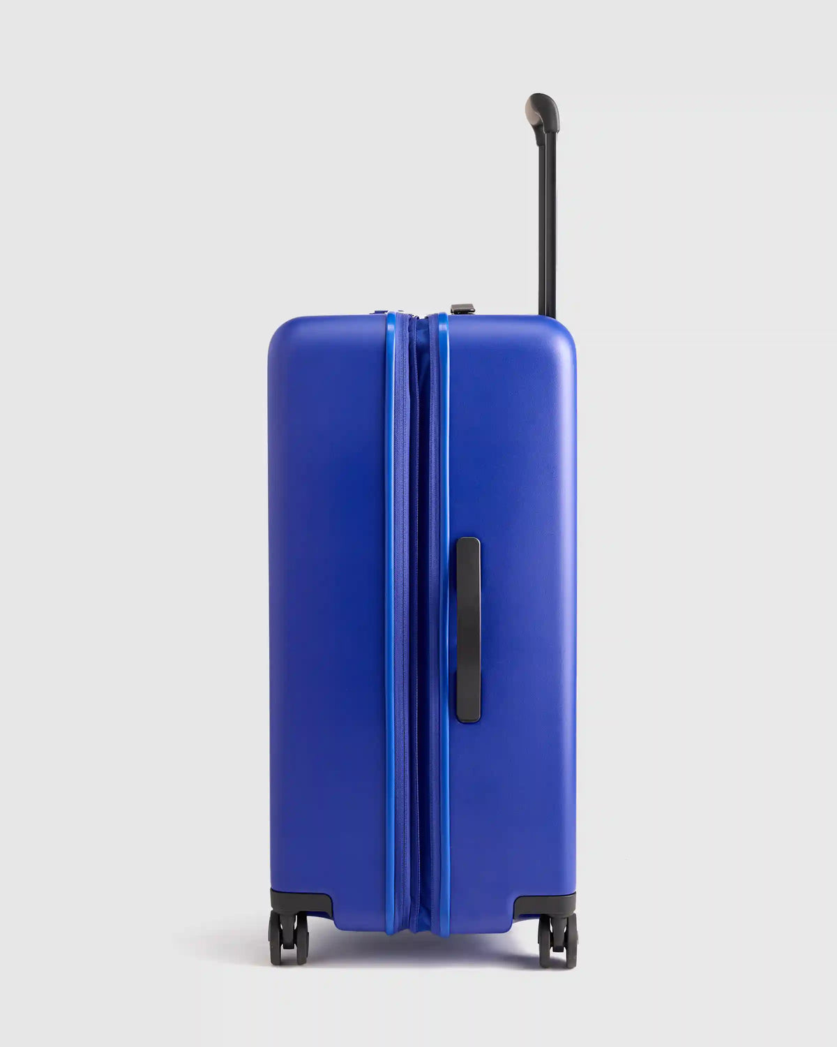 Expandable Large Check-In Suitcase