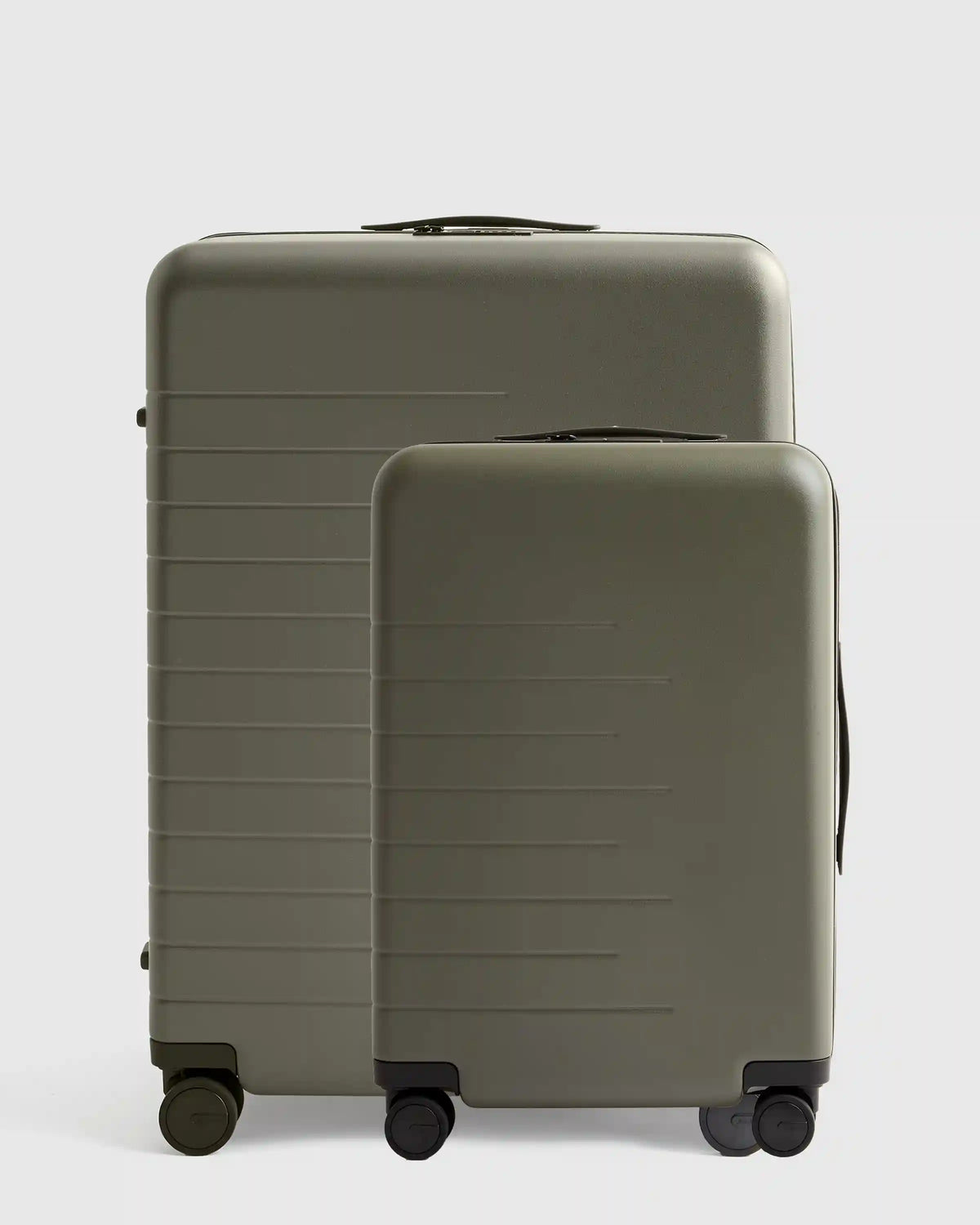 Carry-On & Large Check-In Suitcase Set