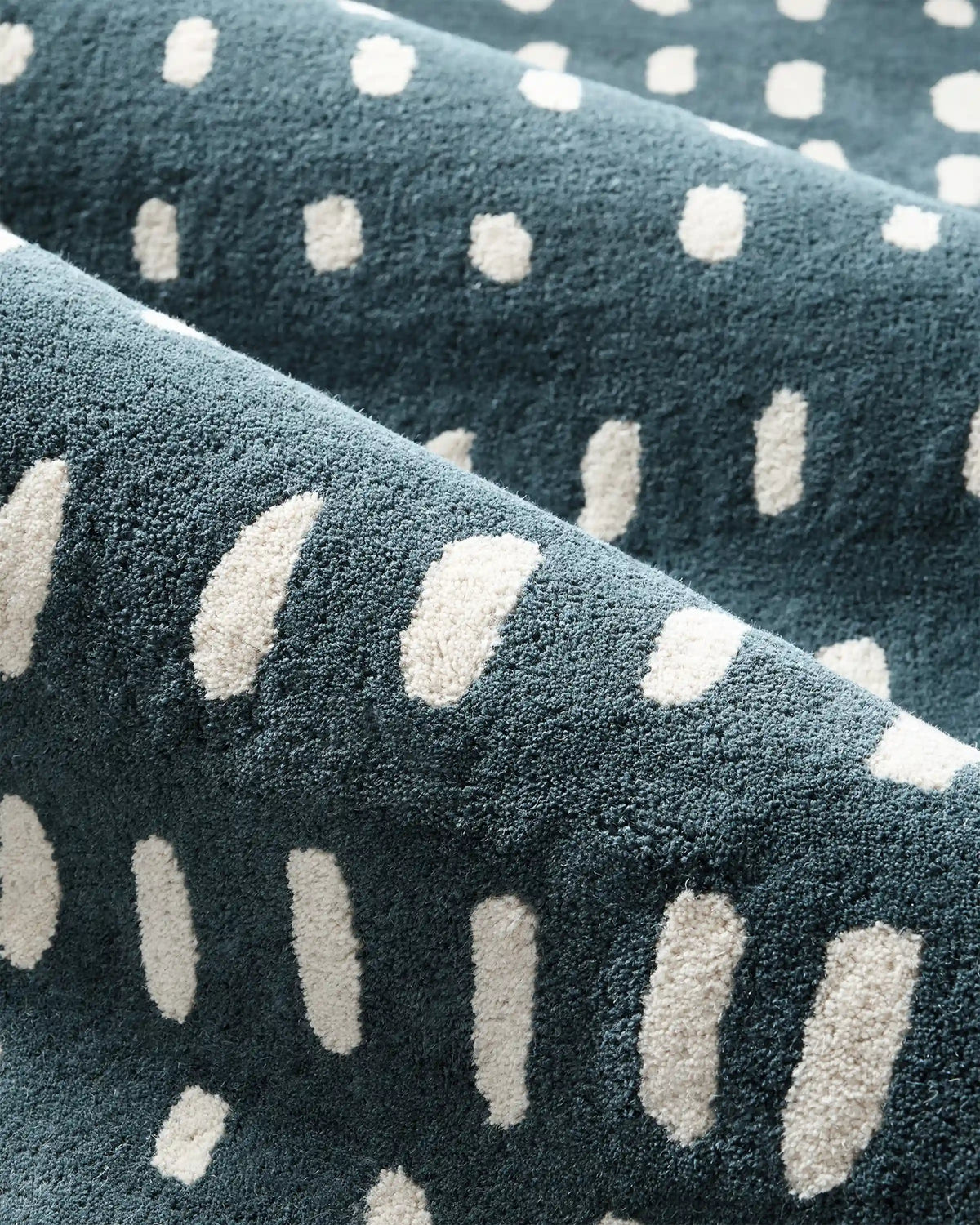 Painterly Dots Hand-Tufted Wool Rug