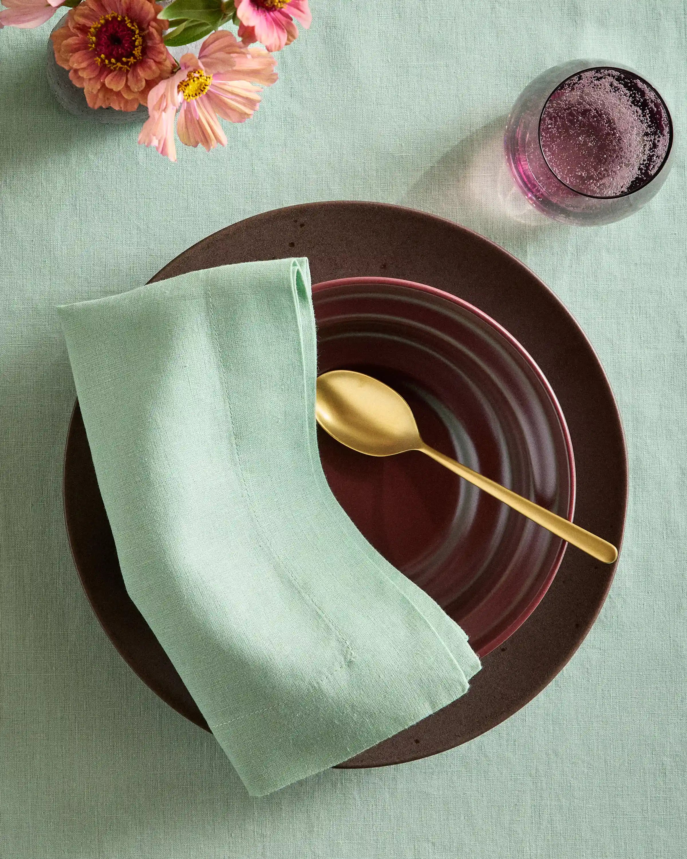 European Linen Wide-Hem Napkins, Set of 12