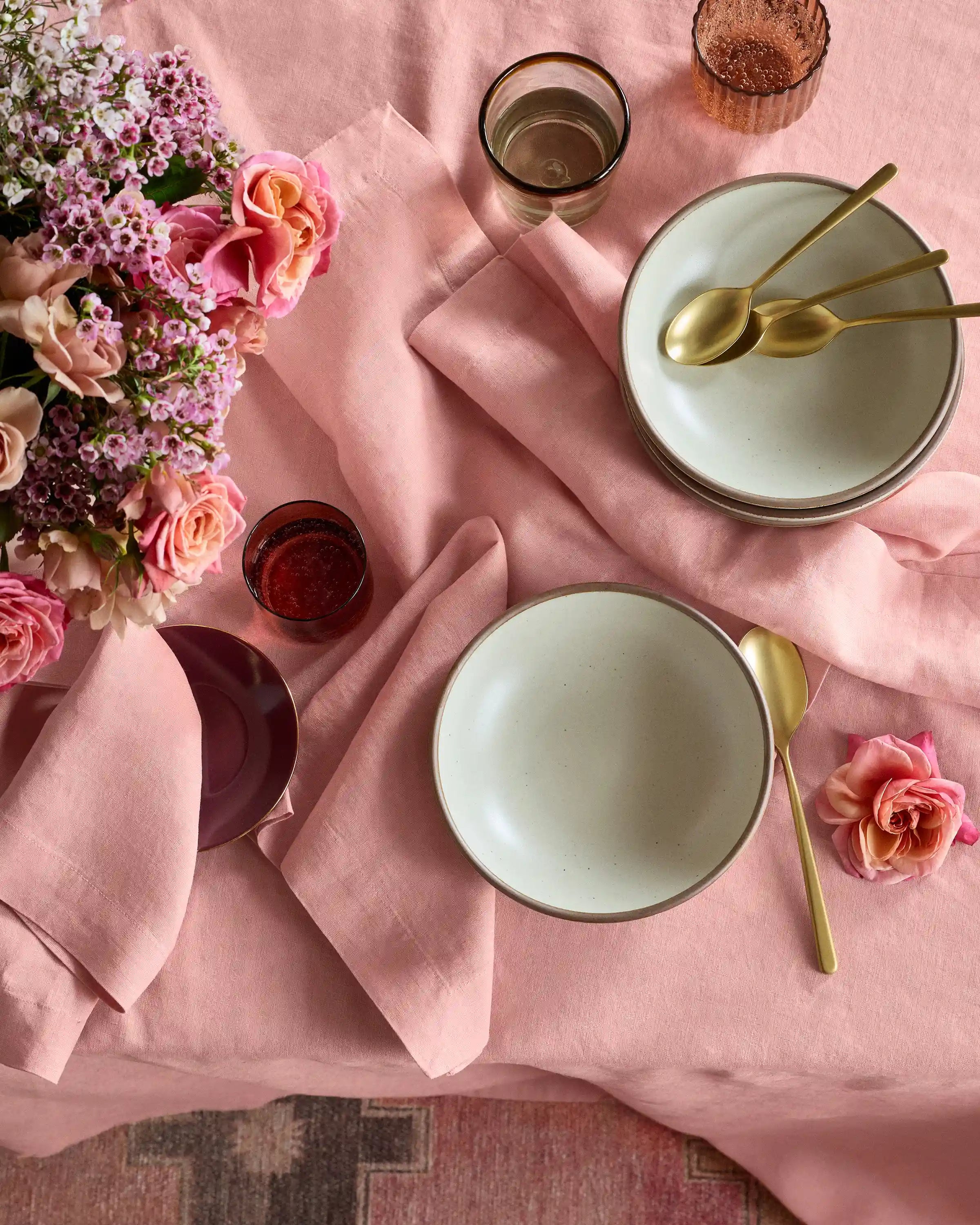 European Linen Wide-Hem Napkins, Set of 12