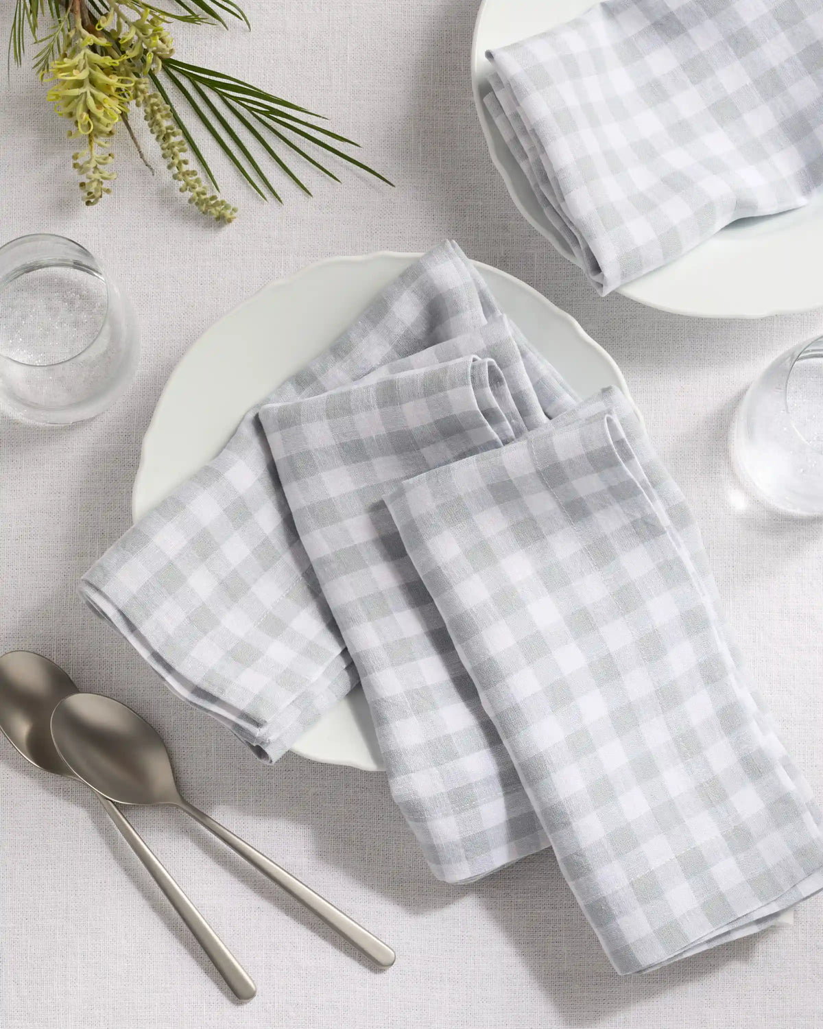 European Linen Wide-Hem Napkins, Set of 4