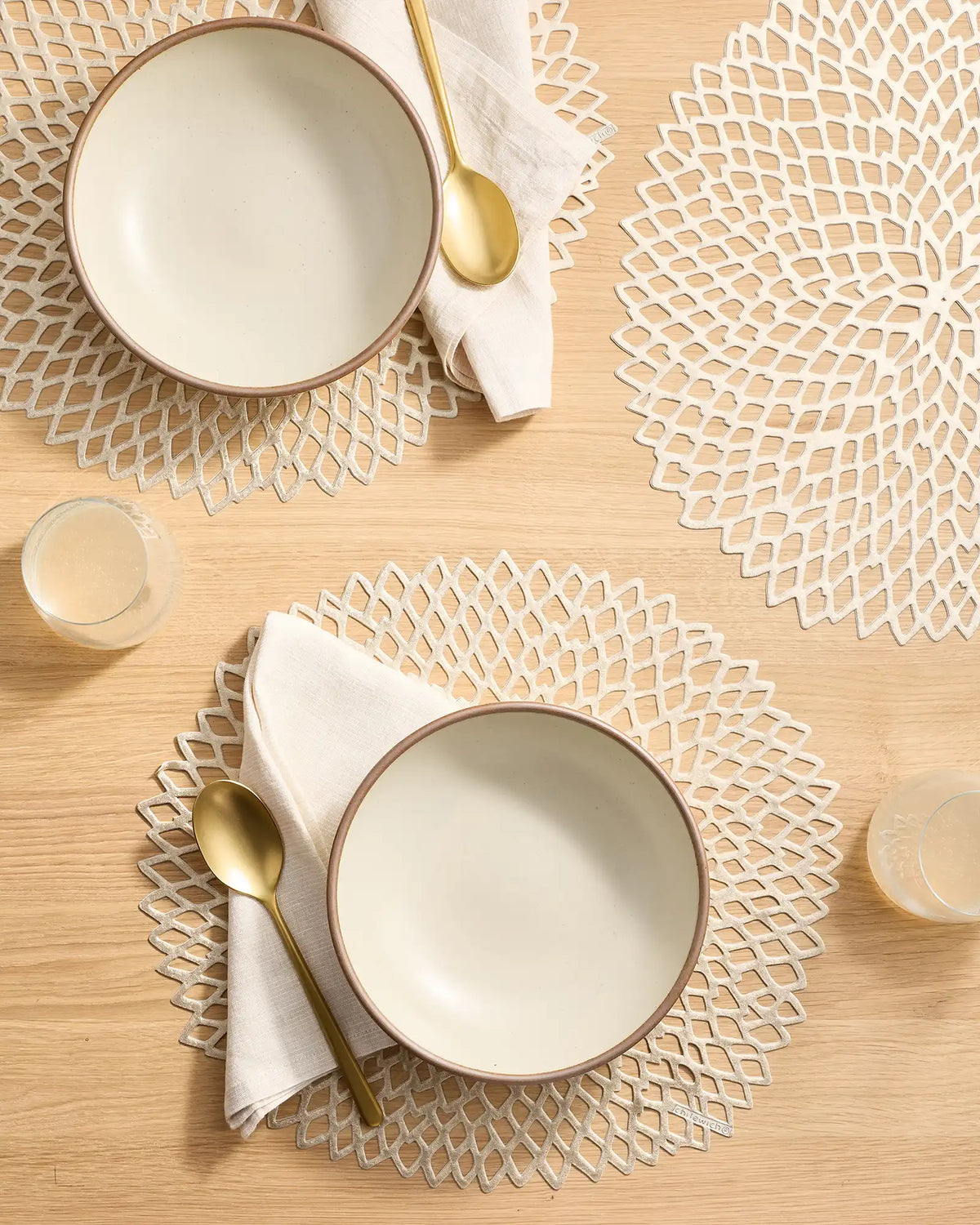 Pressed Dahlia Placemats, Set of 4 by Chilewich