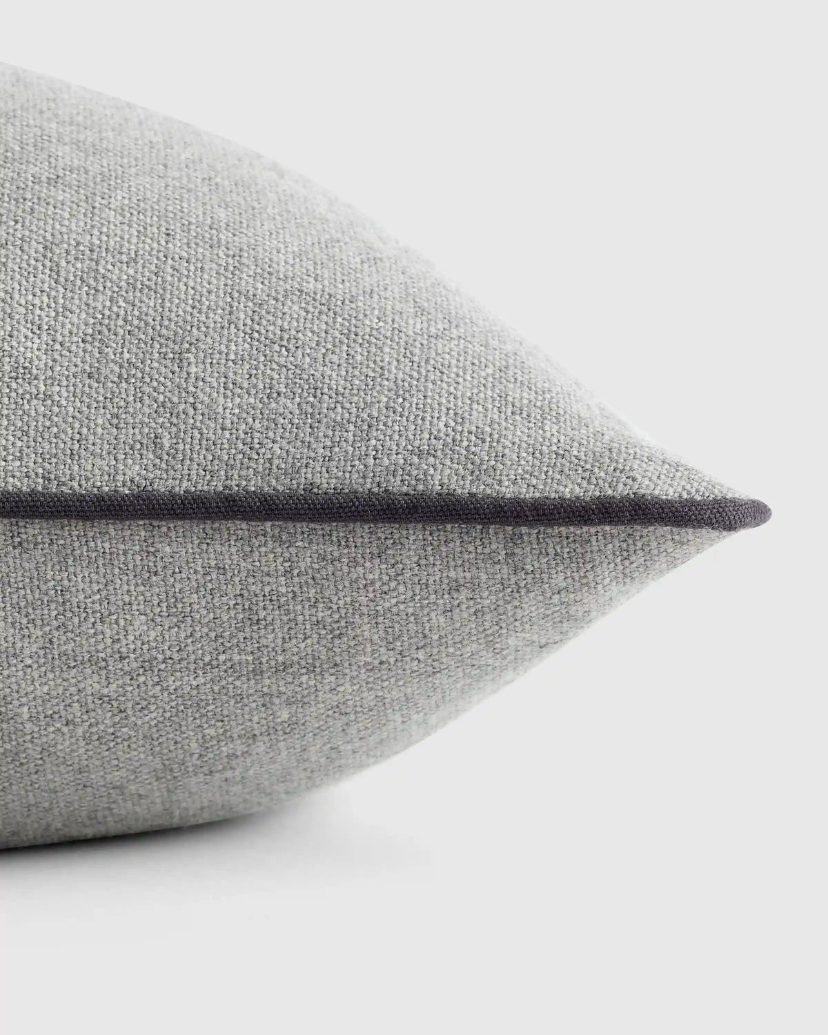 Contrast Piped Wool Pillow Cover (Set of 2)