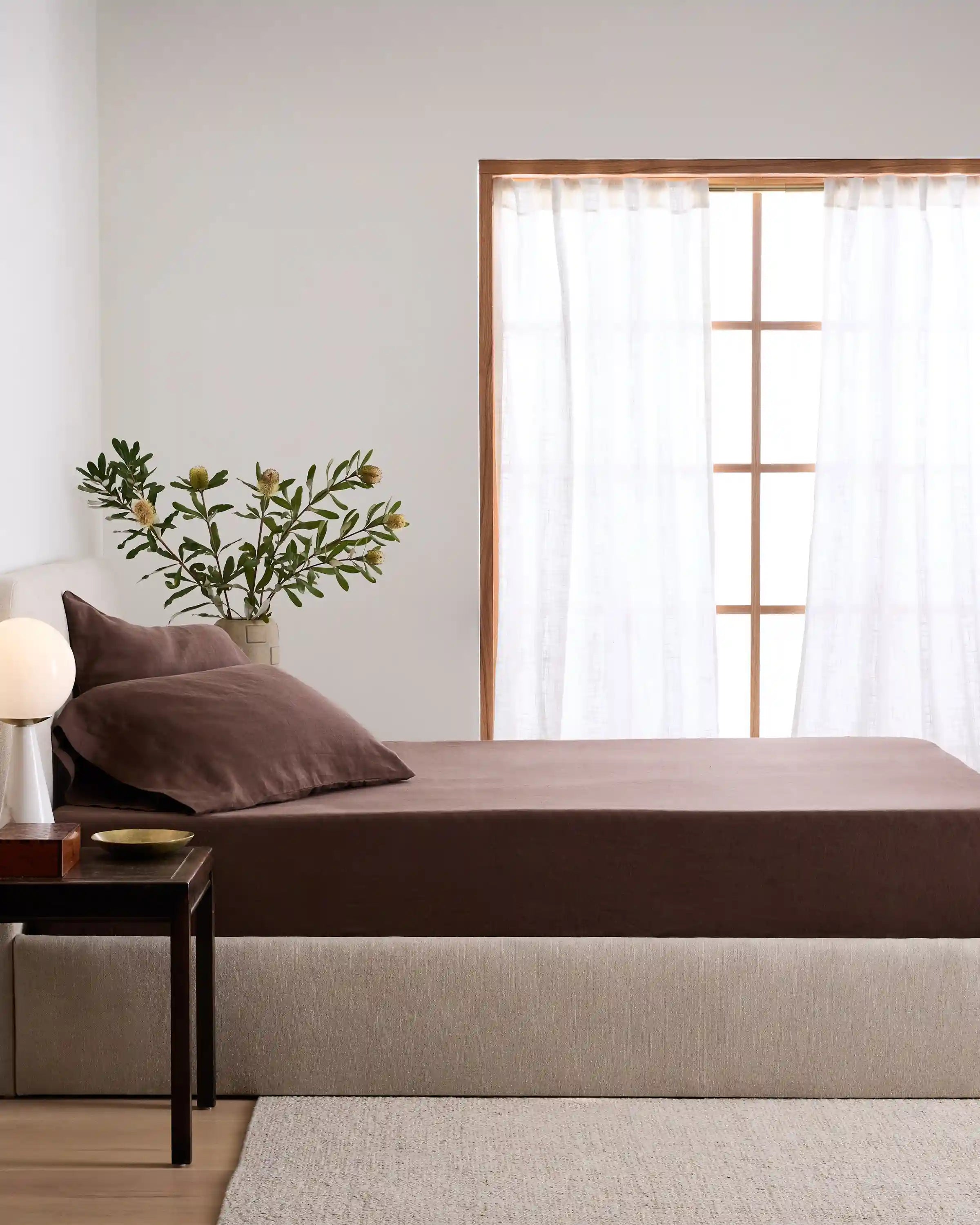 European Linen Fitted Sheet Set