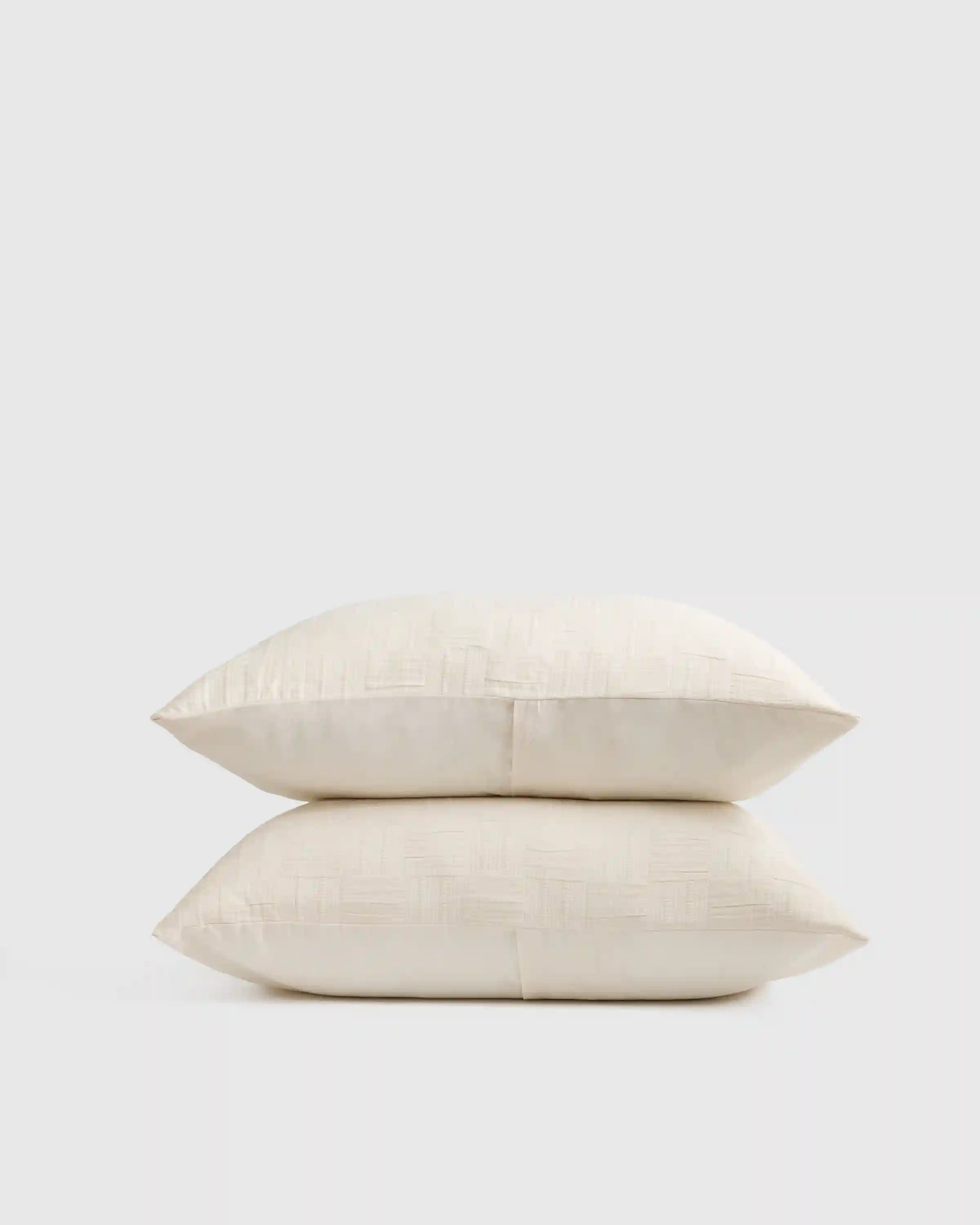 Checkered Matelasse Sham Set