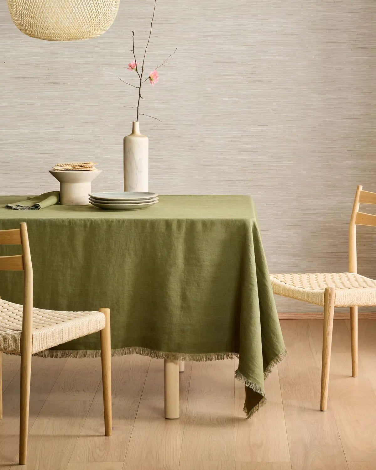 European Linen Fringe Tablecloth