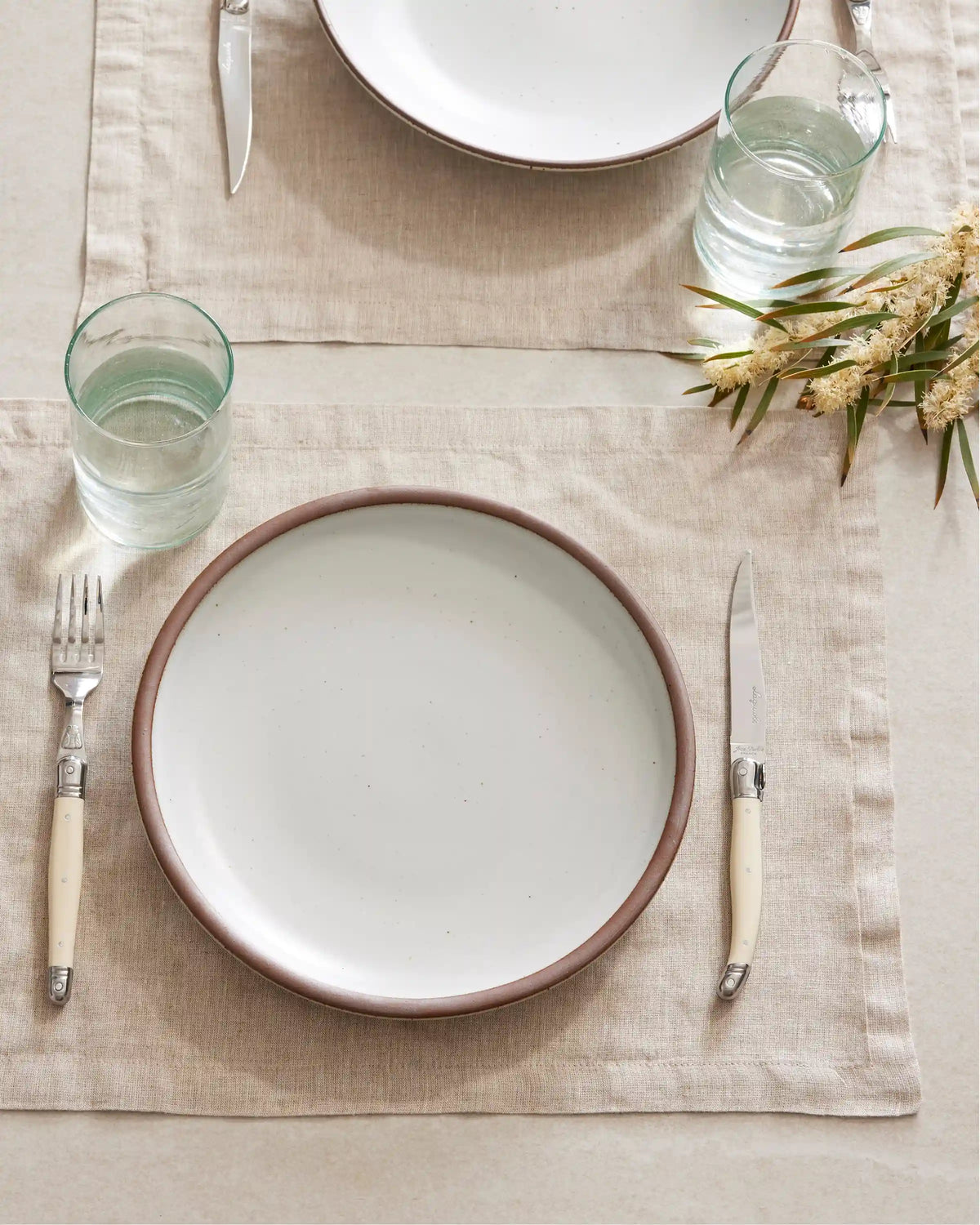 European Linen Placemat (Set of 8)