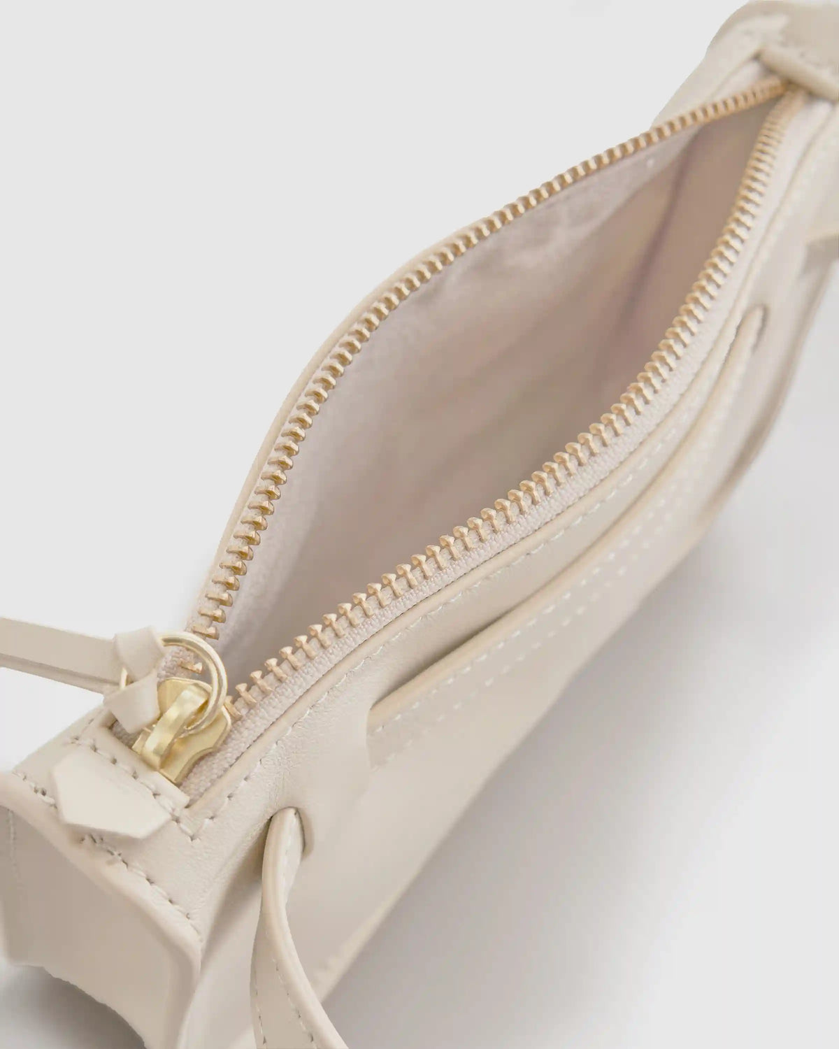 100% Italian Nappa Leather Belt Bag