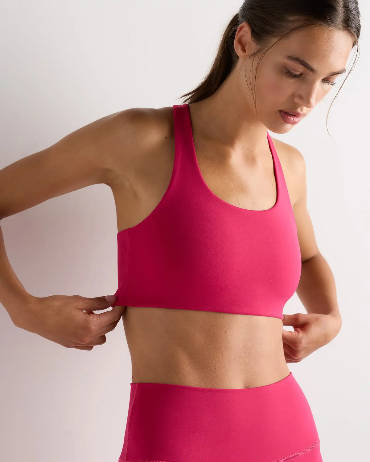Ultra-Form Scoop Neck Longline Bra