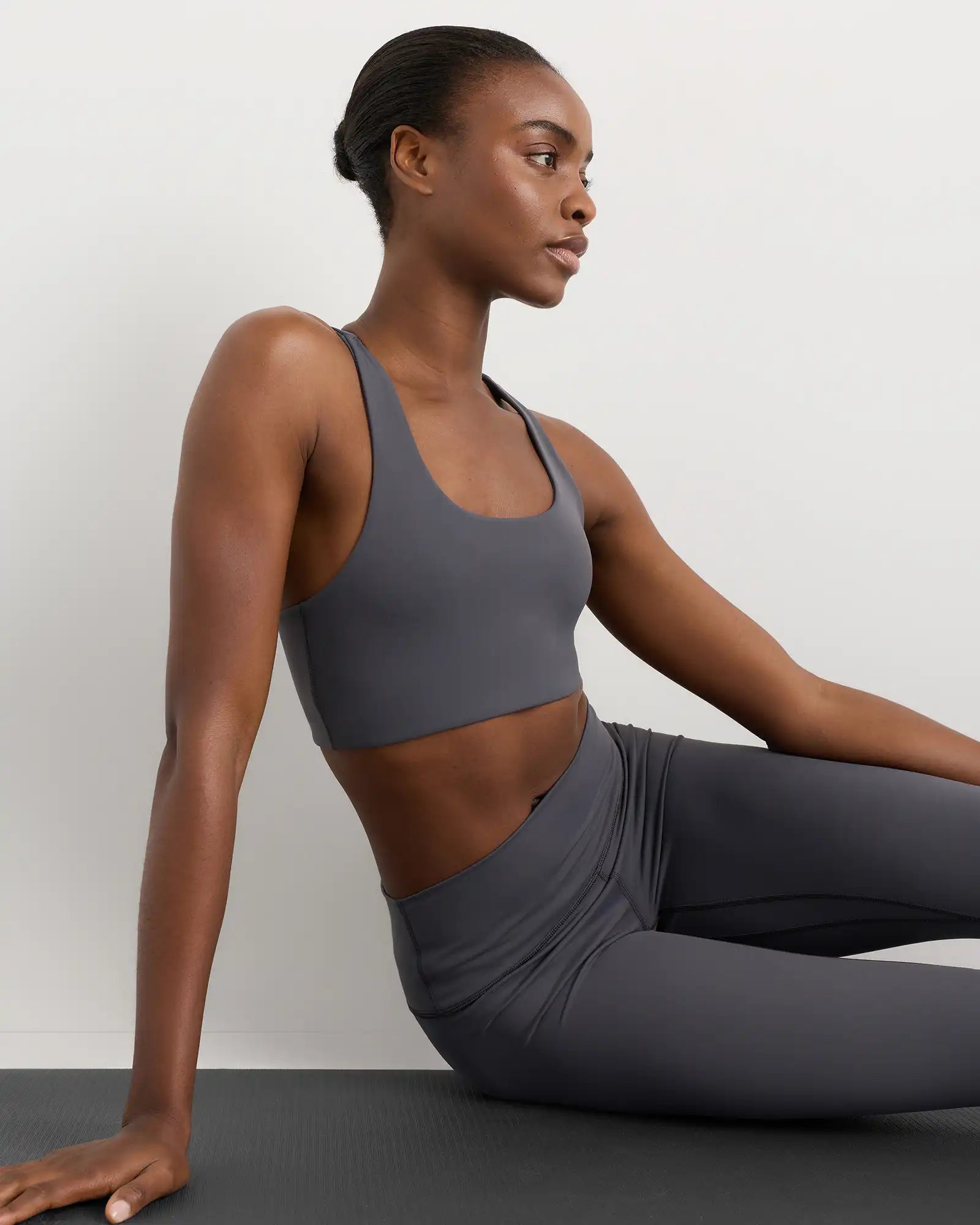 Ultra-Form Scoop Neck Longline Bra