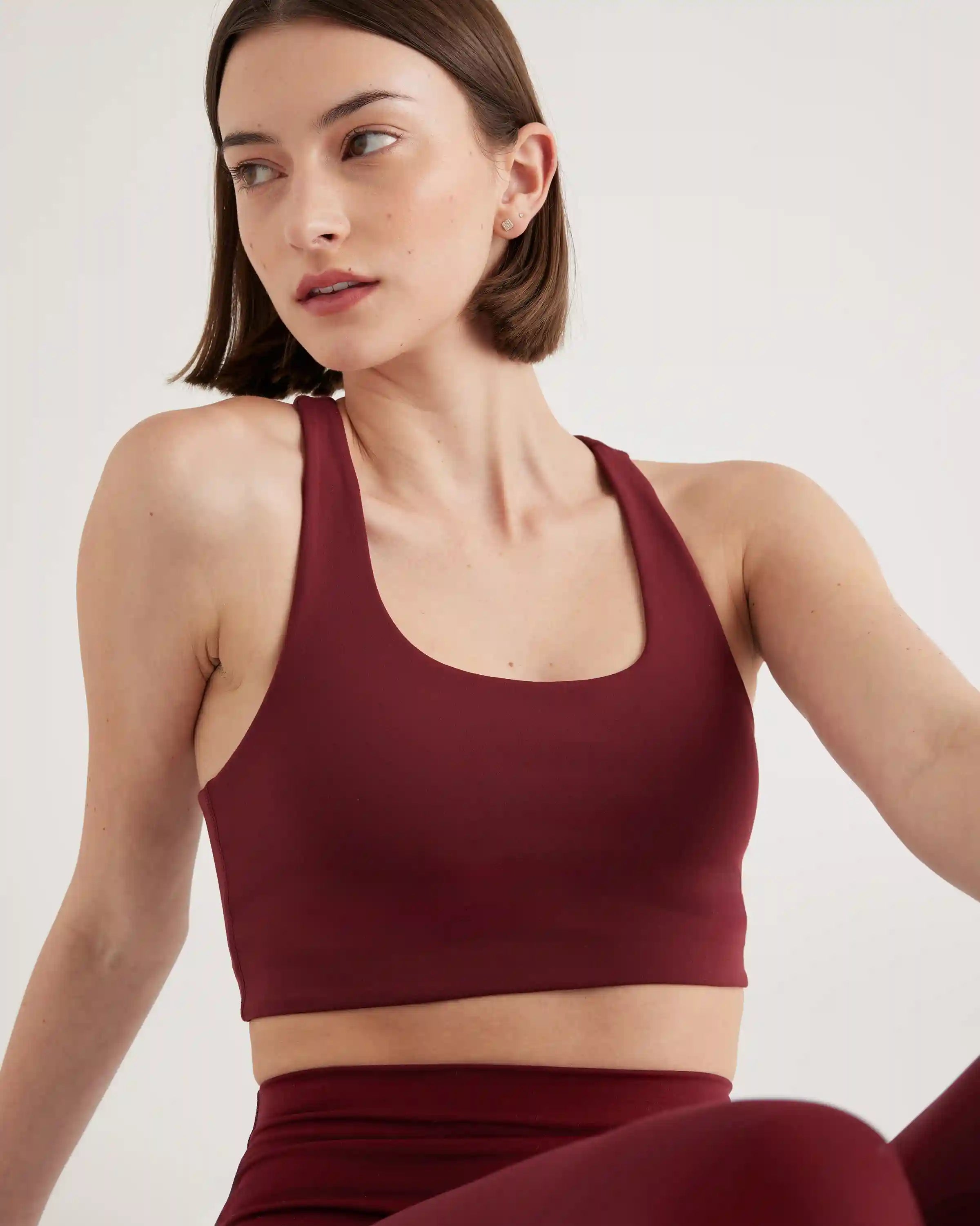 Ultra-Form Scoop Neck Longline Bra