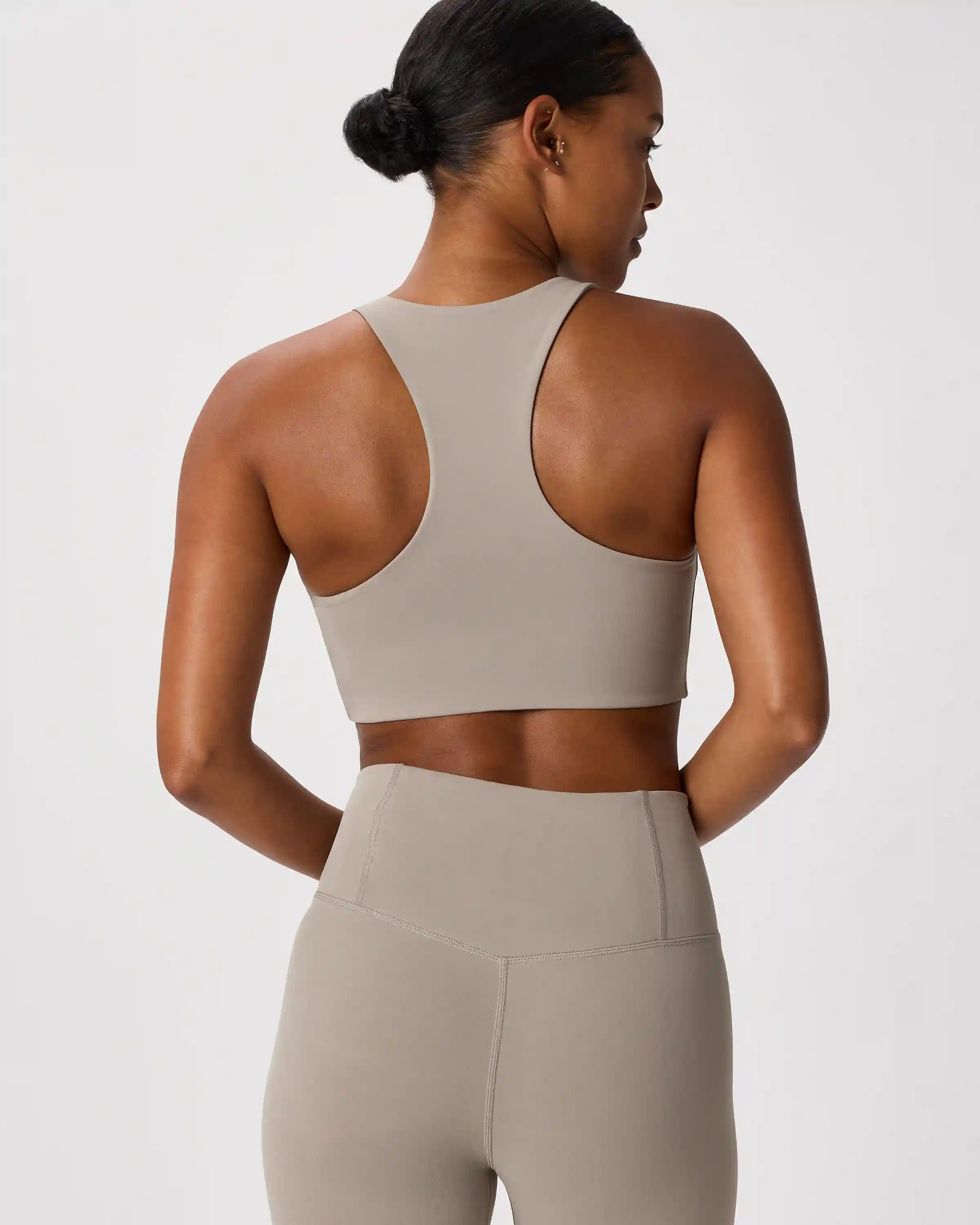 Ultra-Form Scoop Neck Longline Bra