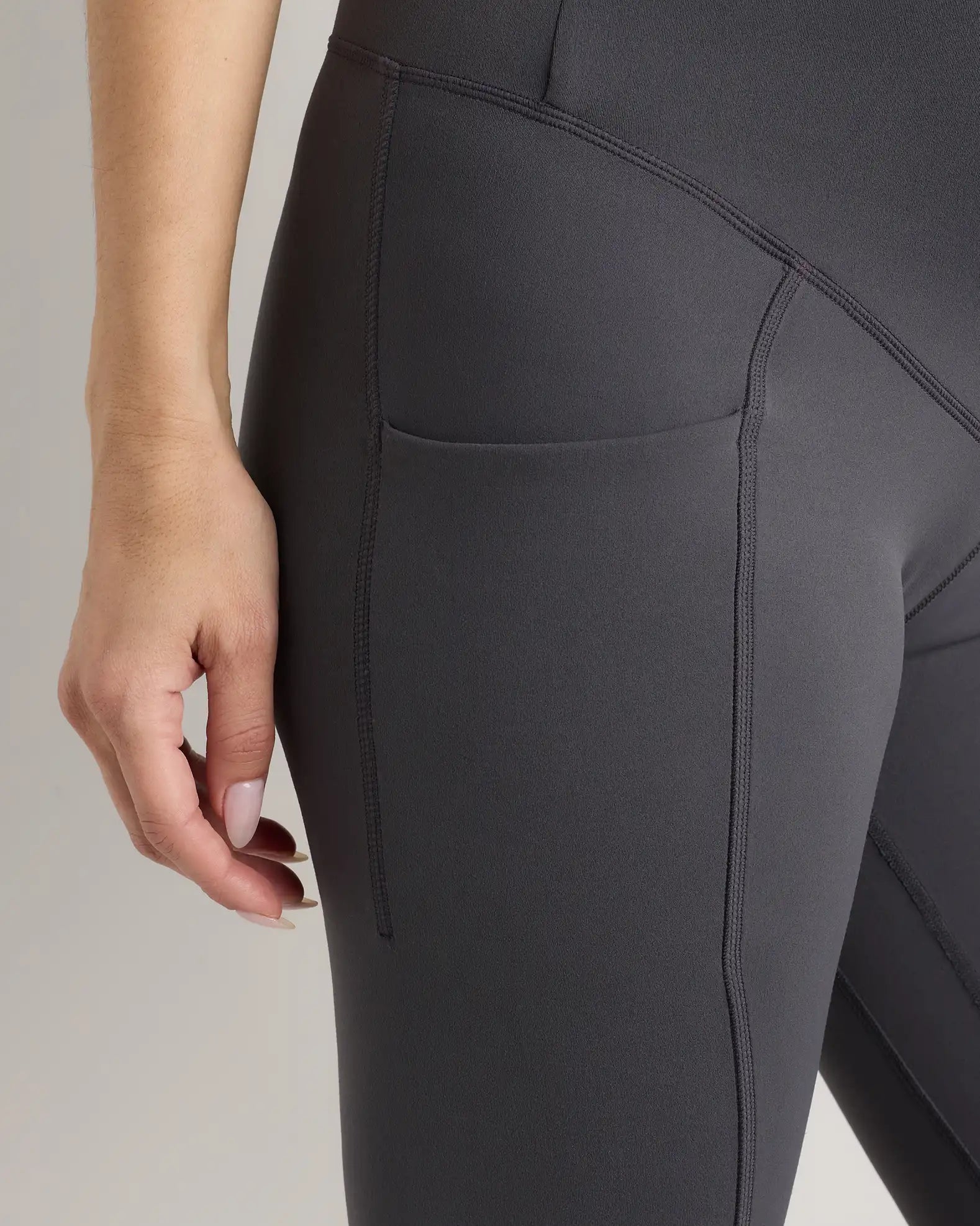 Ultra-Form Maternity Pocket Leggings