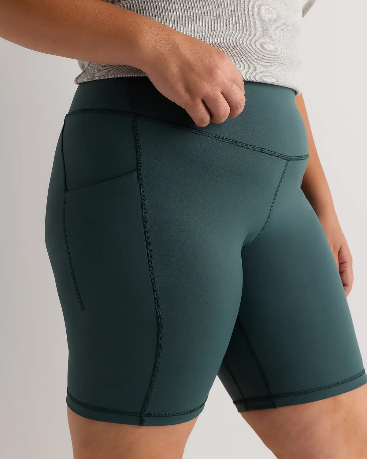 Ultra-Form Pocket Bike Short - 9"