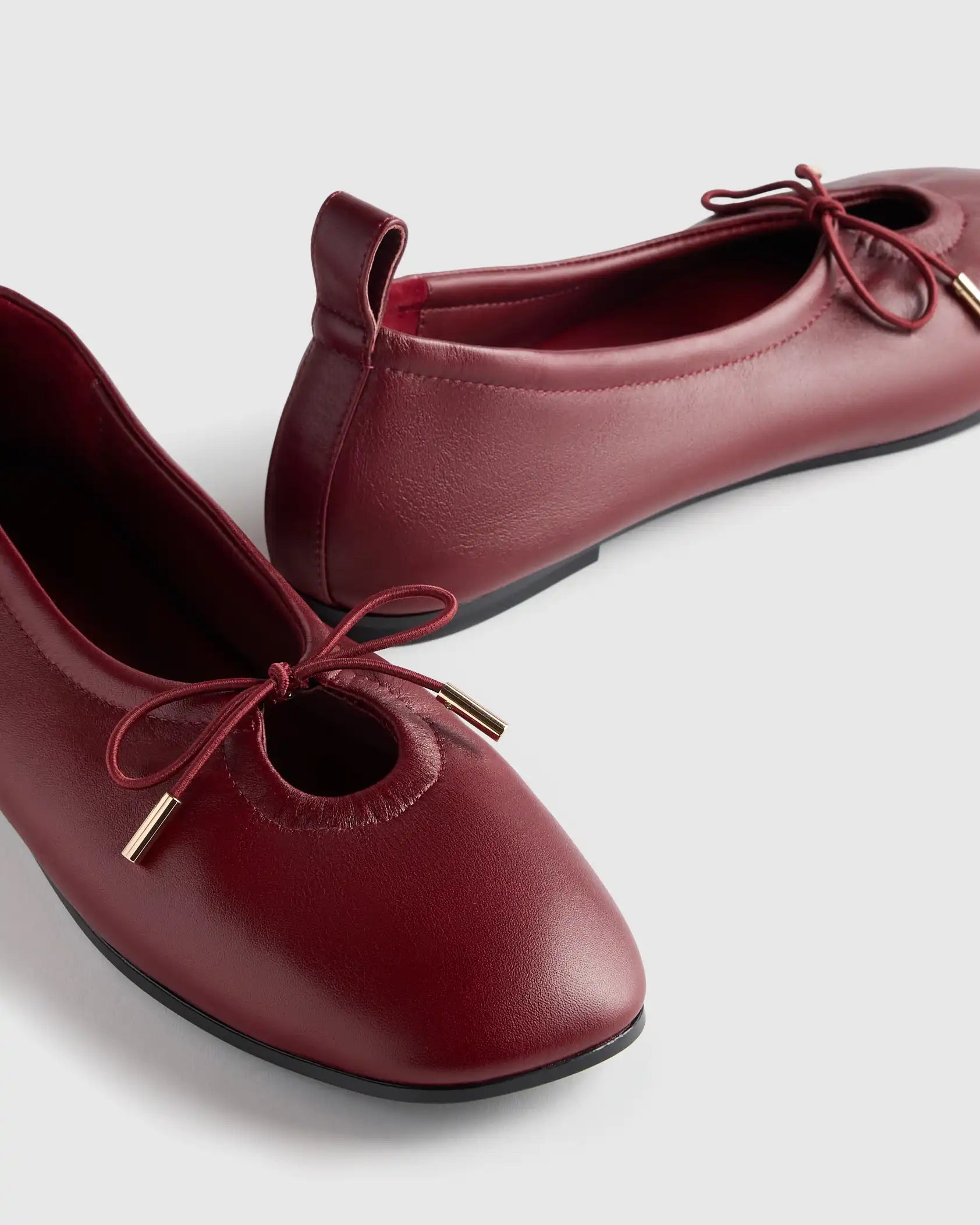Italian Leather Keyhole Ballet Flat