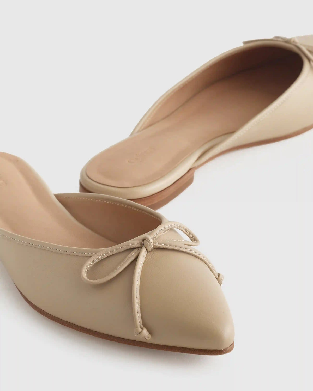 Italian Leather Pointed Mule