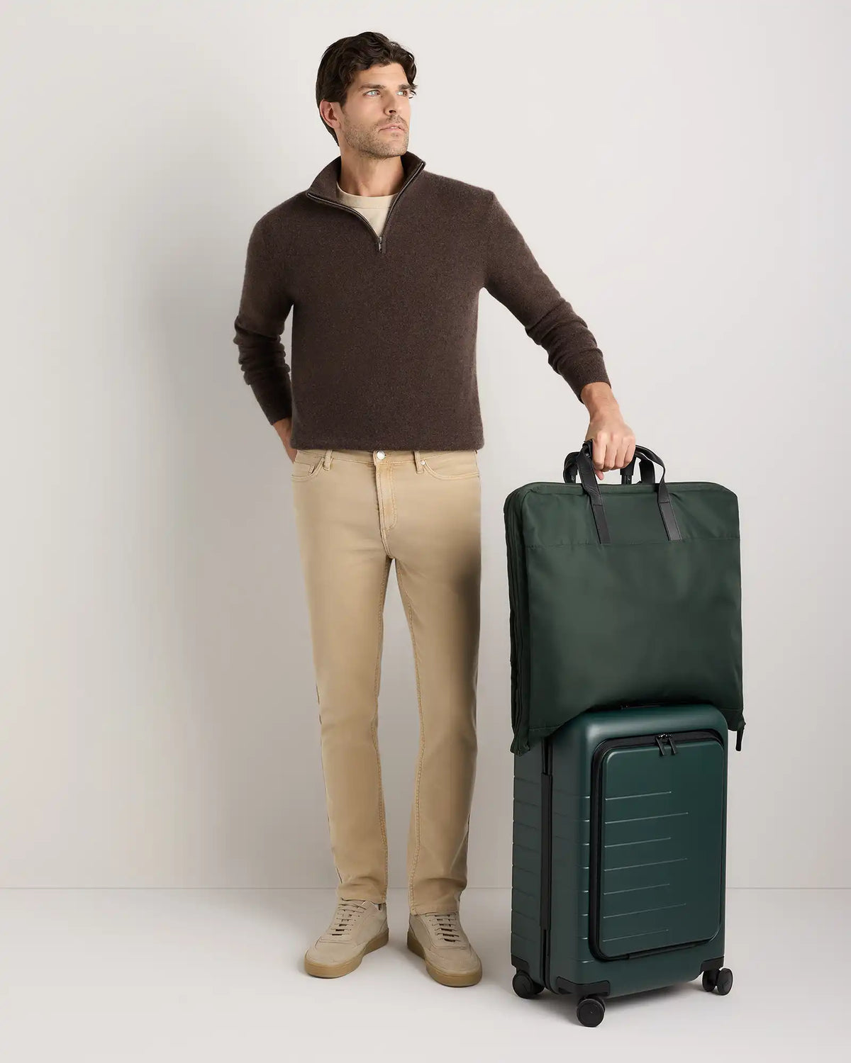 Voyage Nylon Garment Bag