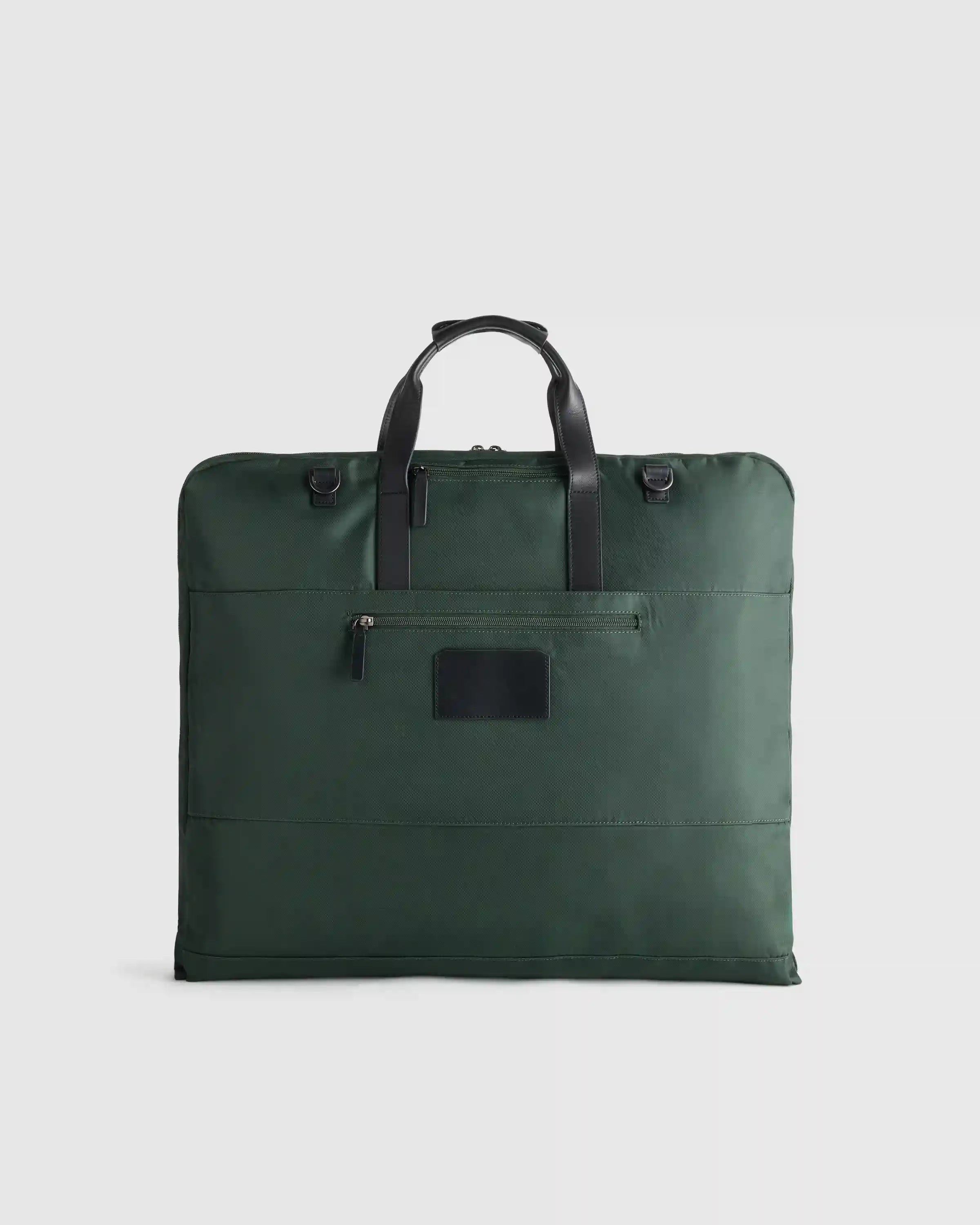 Voyage Nylon Garment Bag