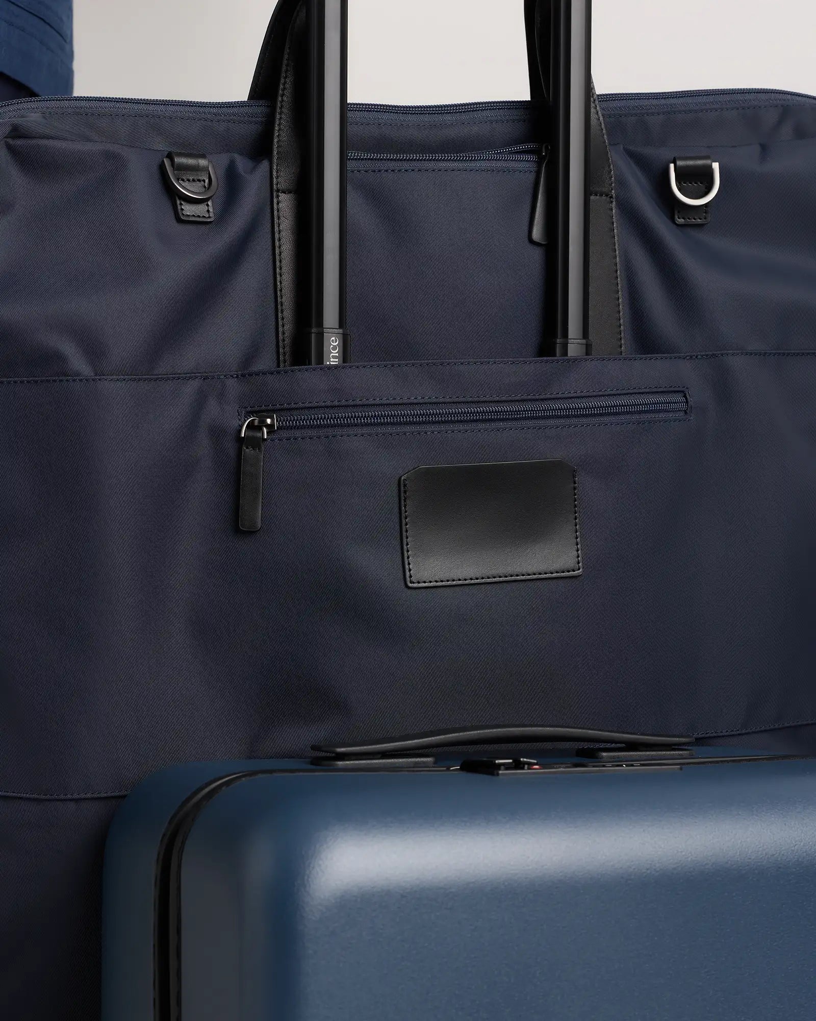 Voyage Nylon Garment Bag