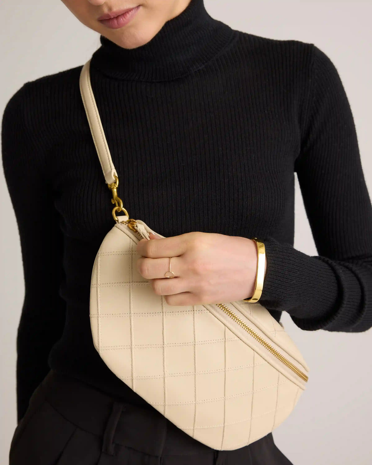 Italian Leather Diamond Stitch Sling