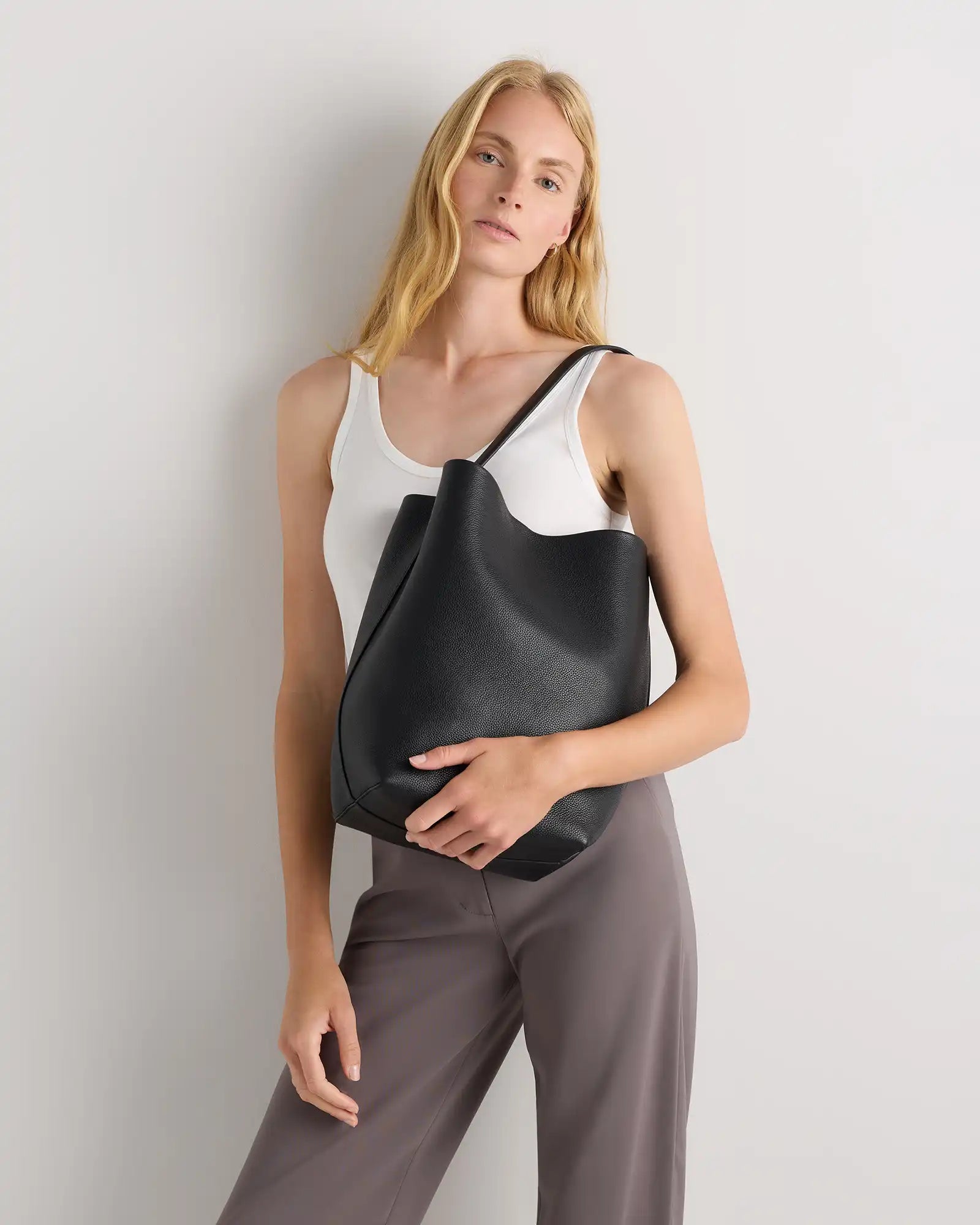 Penelope Large Shoulder Bag