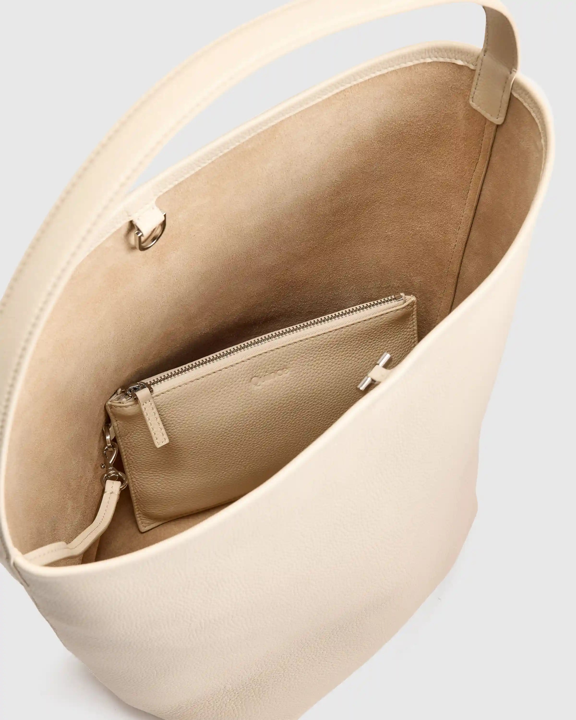 Penelope Large Shoulder Bag