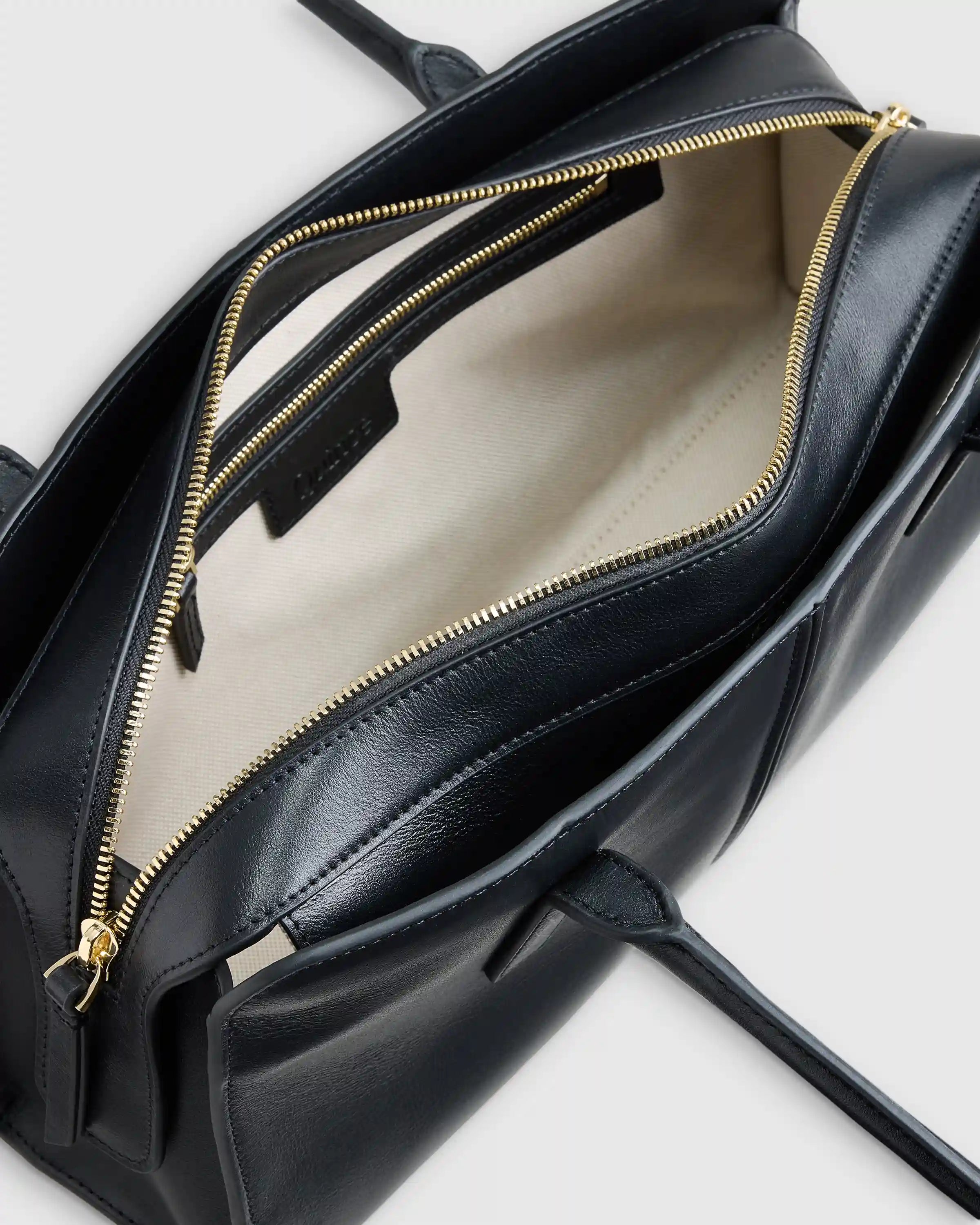 Bea Shoulder Bag