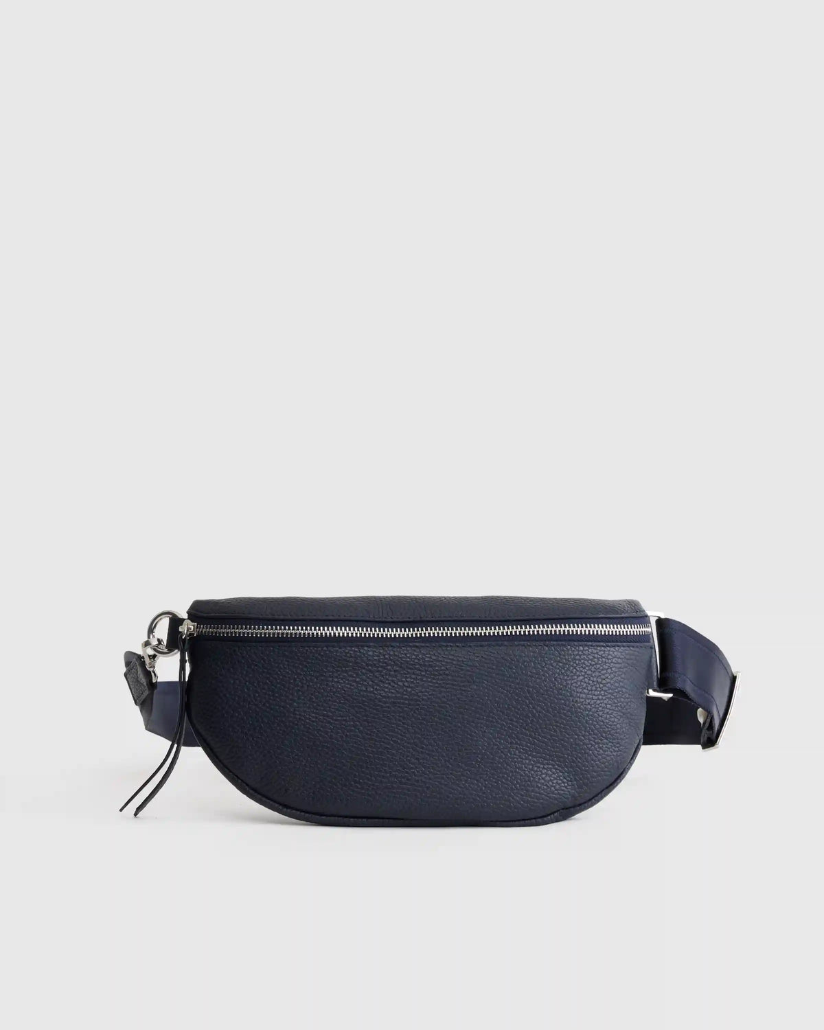 Quinn Sling Bag