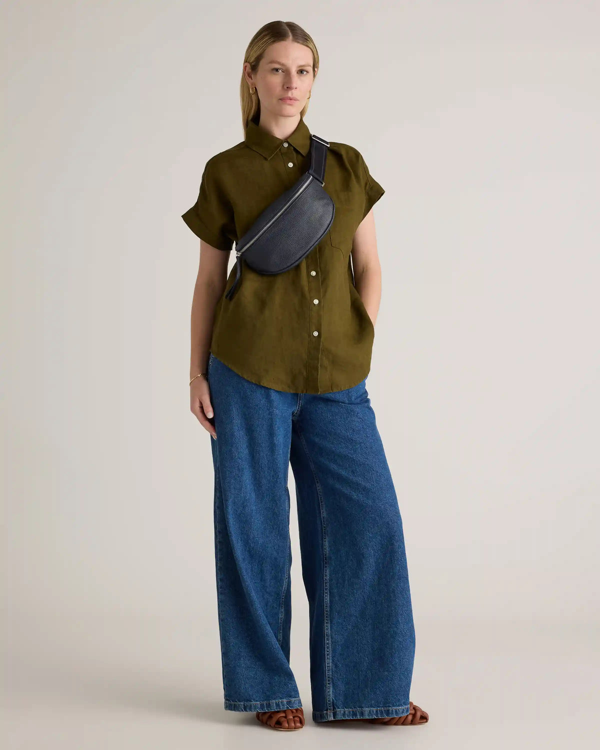 Quinn Sling Bag