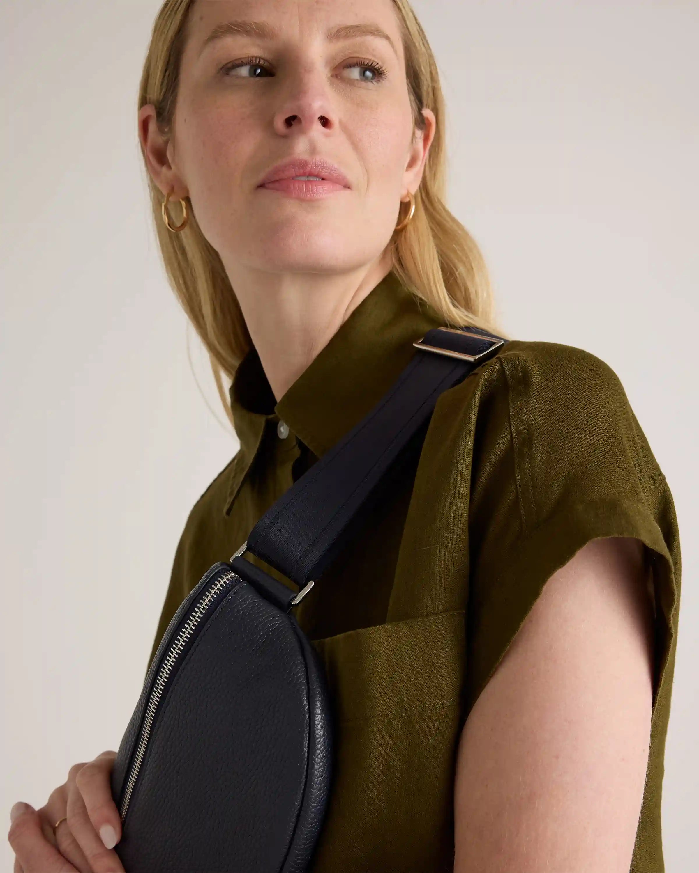 Quinn Sling Bag
