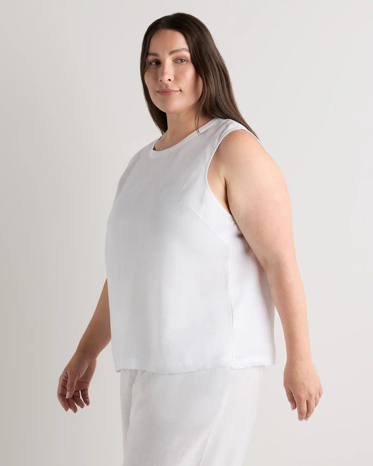100% European Linen Tank