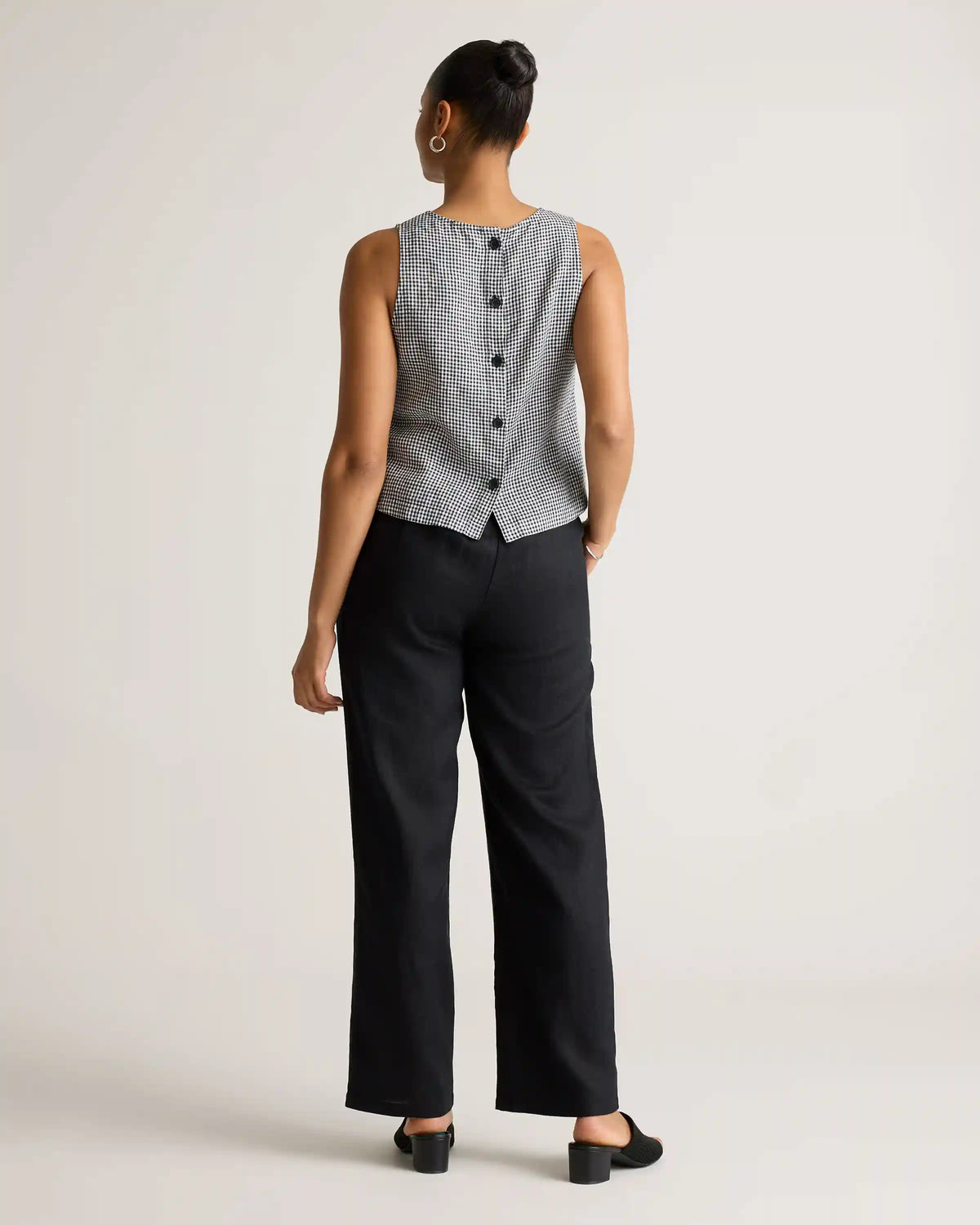 100% European Linen Cropped Tank